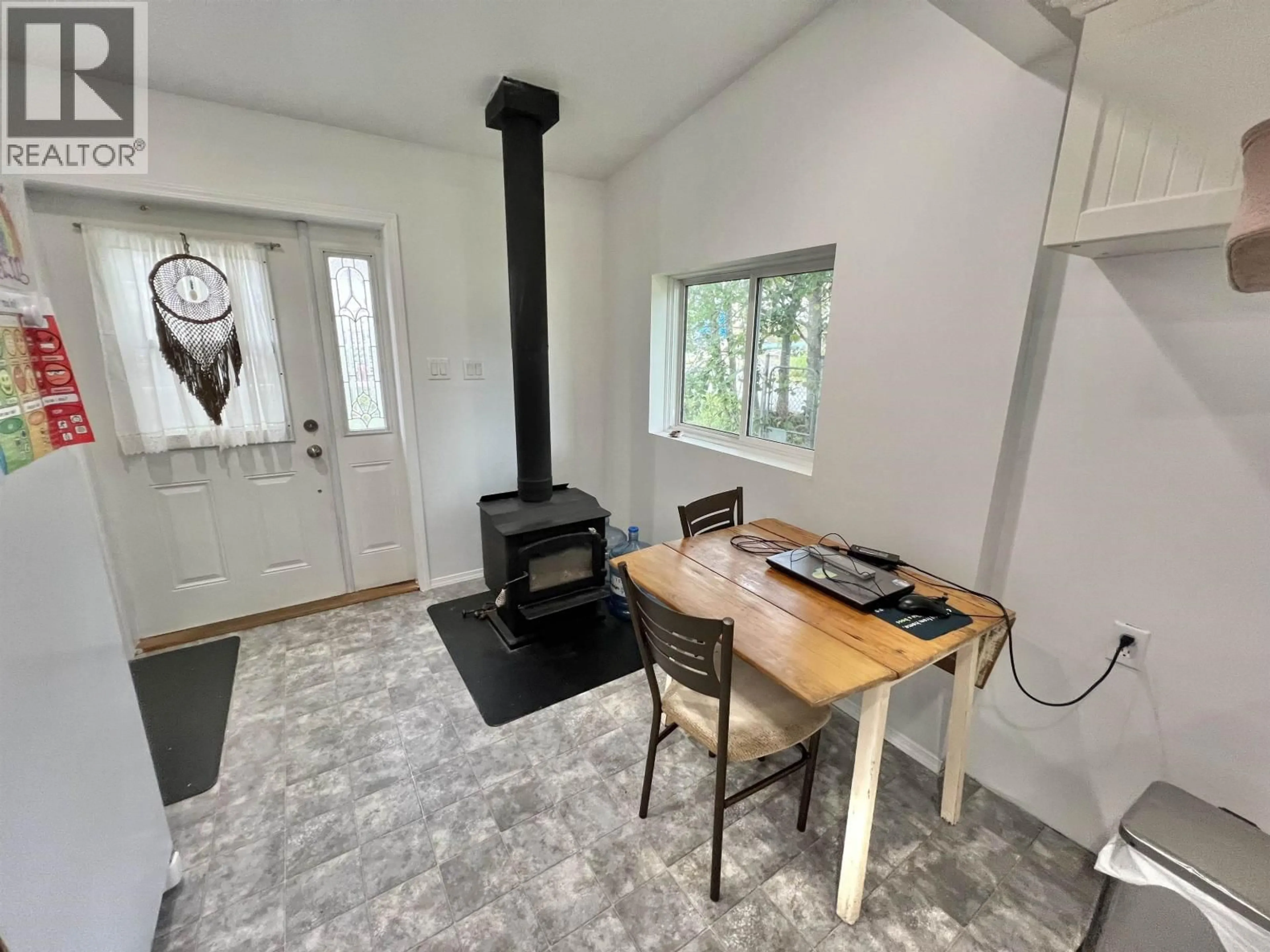A pic of a room for 202 9TH AVENUE, Prince Rupert British Columbia V8J2S7