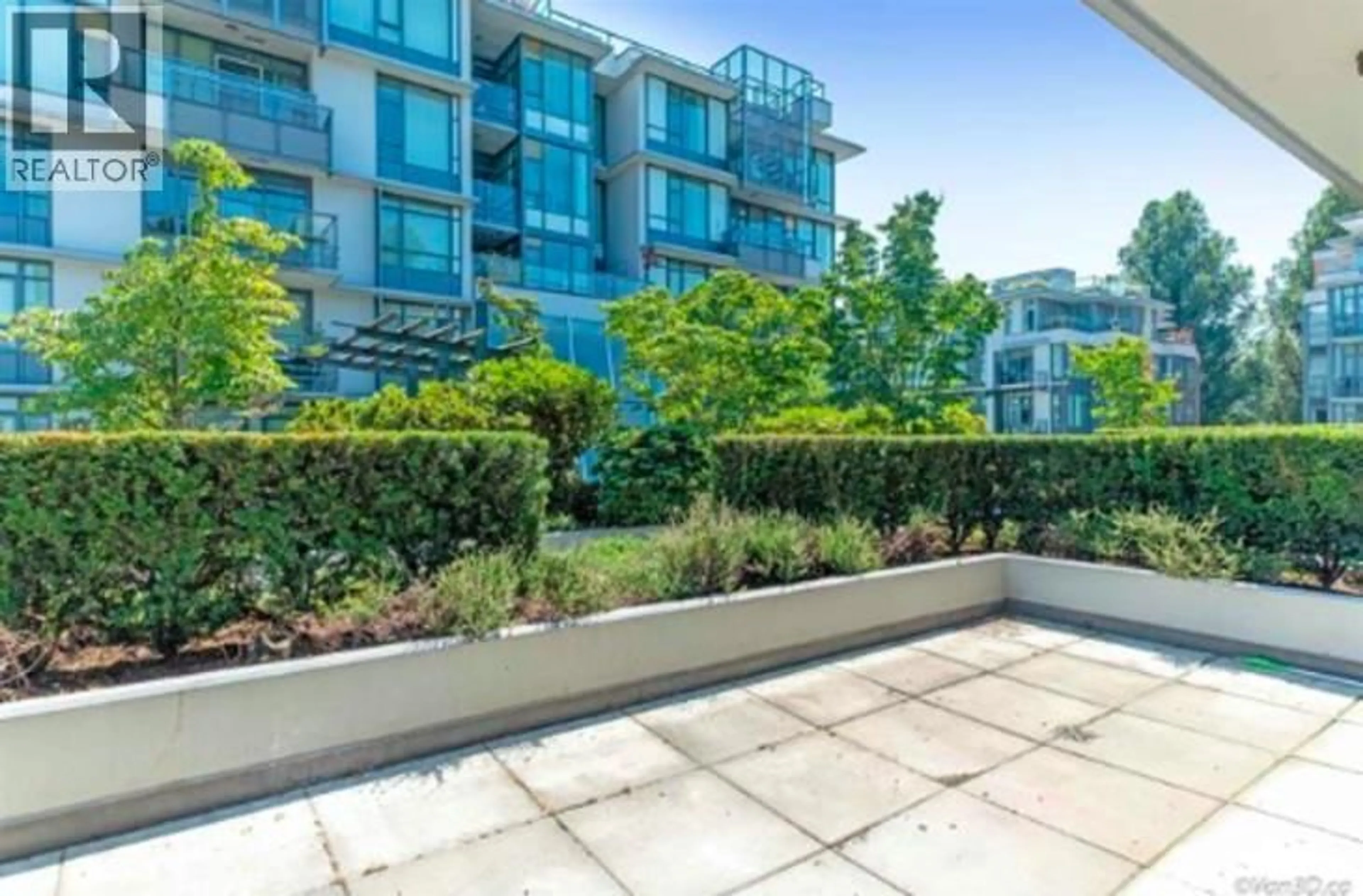Patio, city buildings view from balcony for 569 - 2080 WEST BROADWAY STREET, Vancouver British Columbia V6J0C7