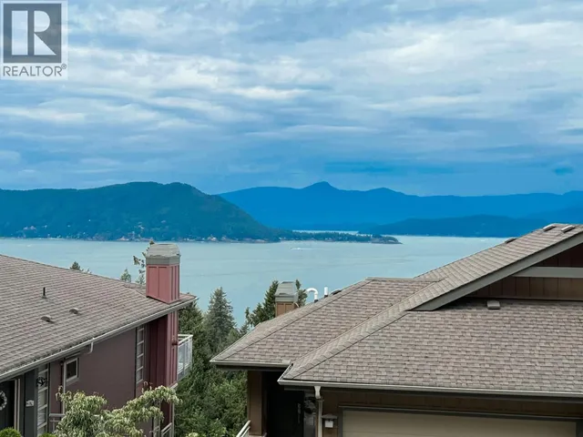 8676 SEASCAPE DRIVE, West Vancouver 2