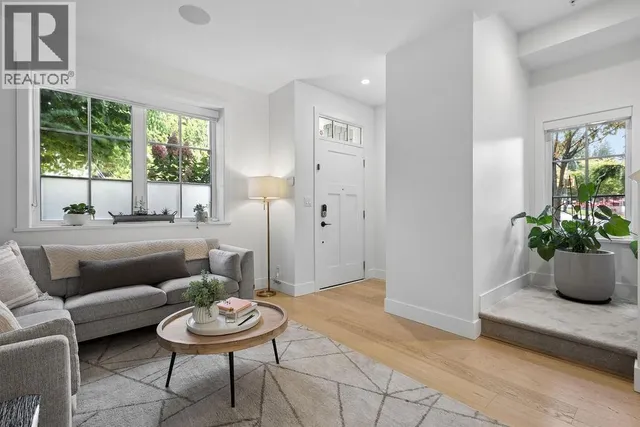 12 - 1133 RIDGEWOOD DRIVE, North Vancouver 4