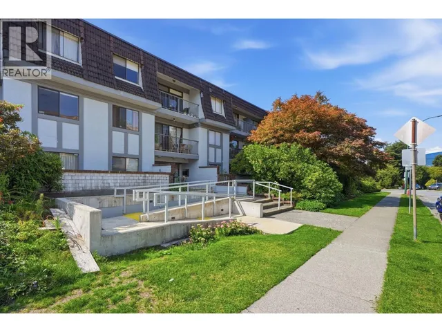 305 - 275 2ND STREET, North Vancouver 3