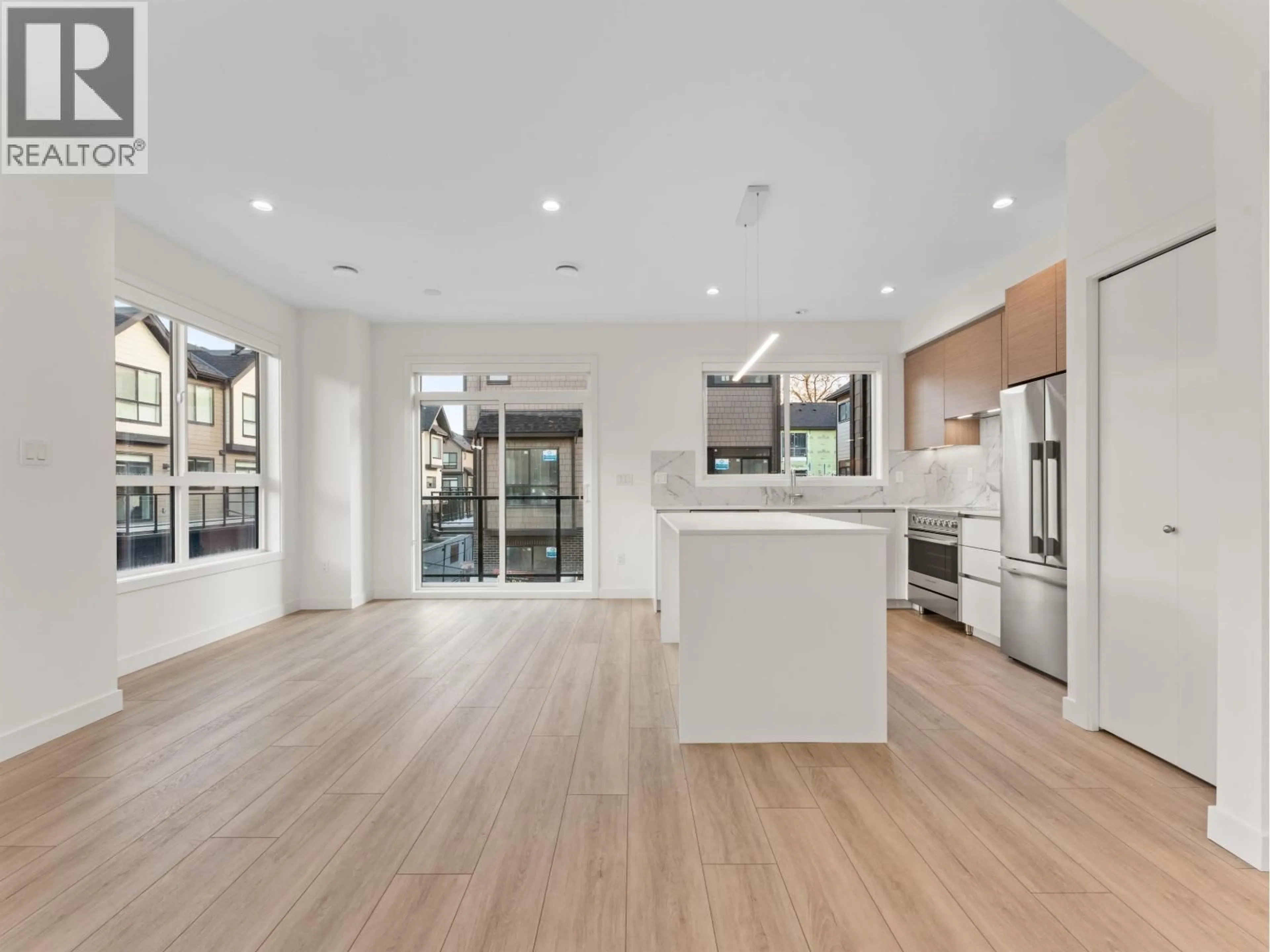 Open concept kitchen, unknown for 27 - 4337 BOUNDARY ROAD, Richmond British Columbia V6V1S8