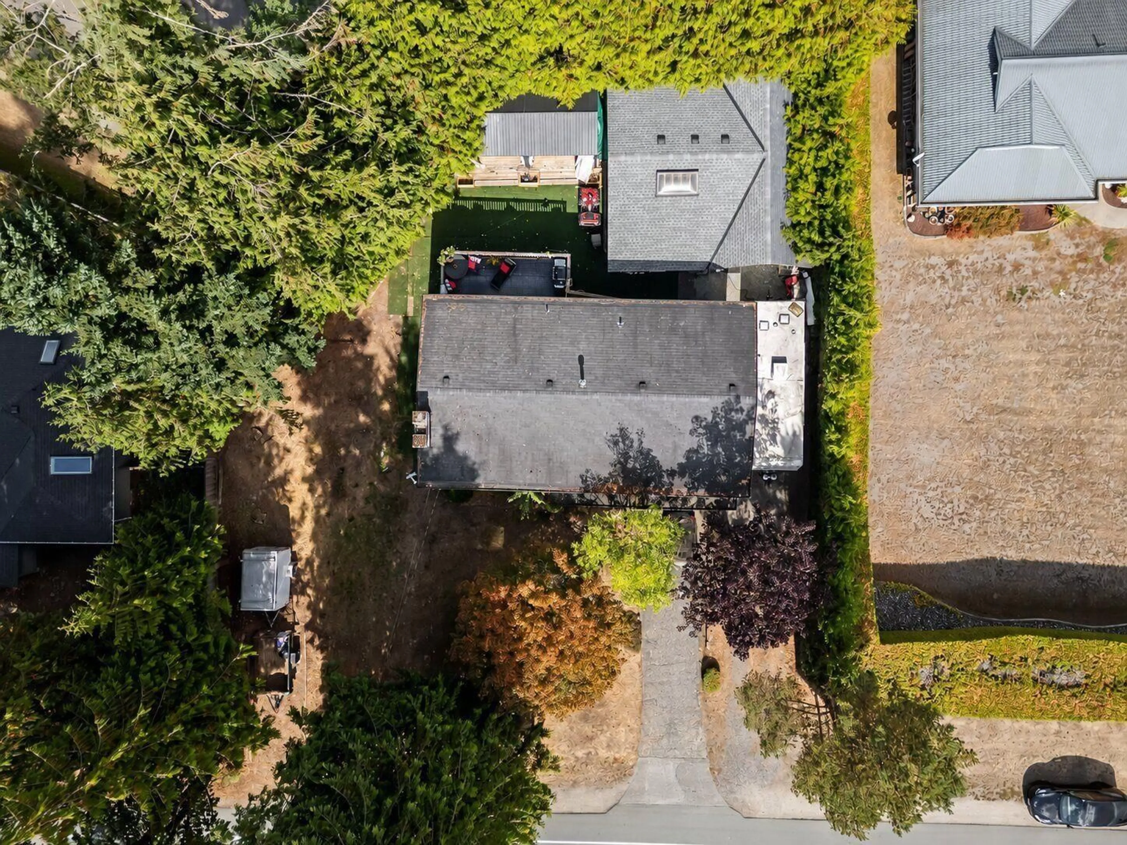 A pic from outside/outdoor area/front of a property/back of a property/a pic from drone, street for 19893 38A AVENUE, Langley British Columbia V3A2V1