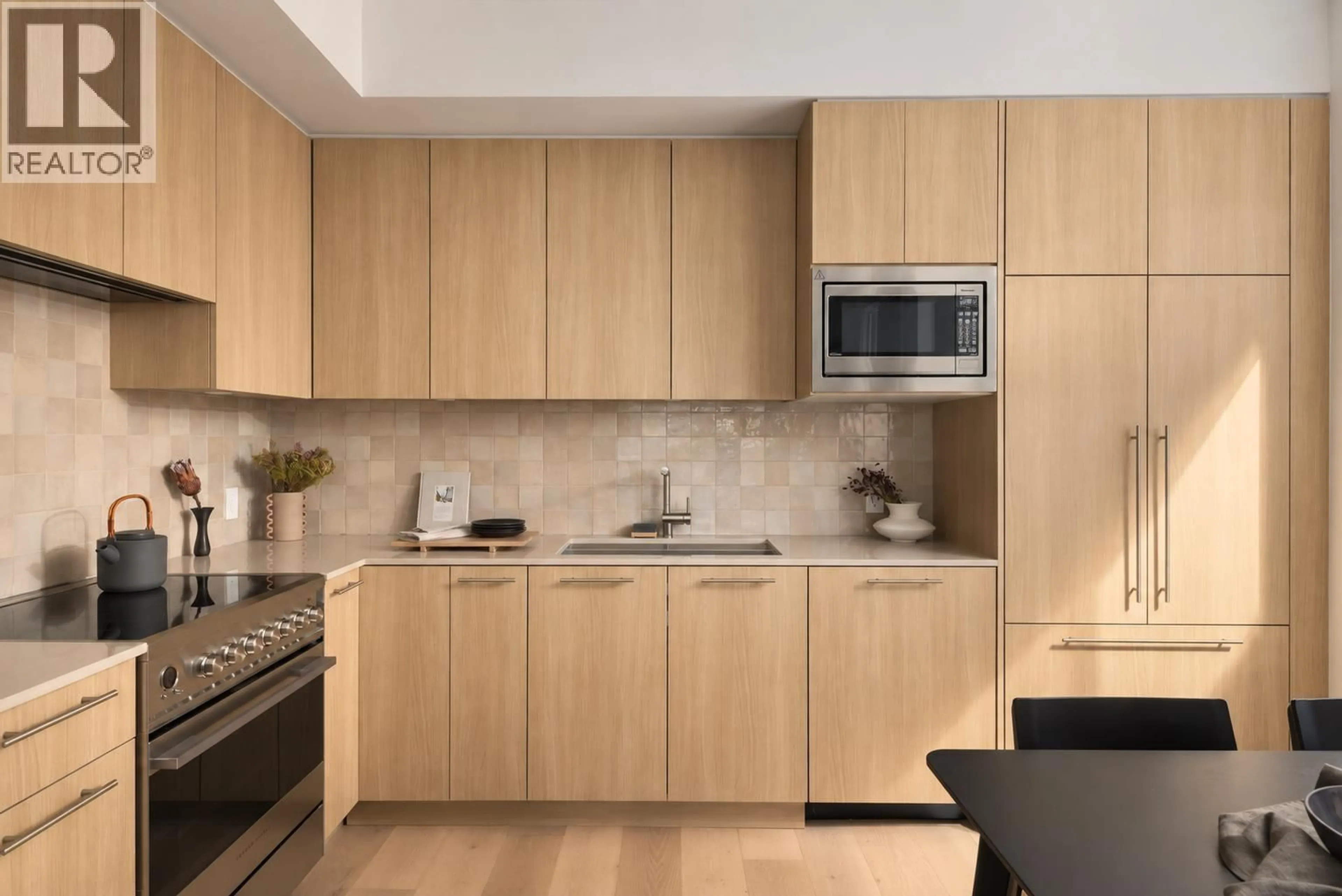 Standard kitchen, unknown for 2 - 2063 13TH AVENUE, Vancouver British Columbia V5N2C5