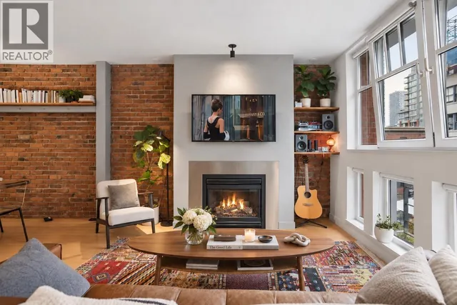 401 - 1072 HAMILTON STREET, Vancouver 2