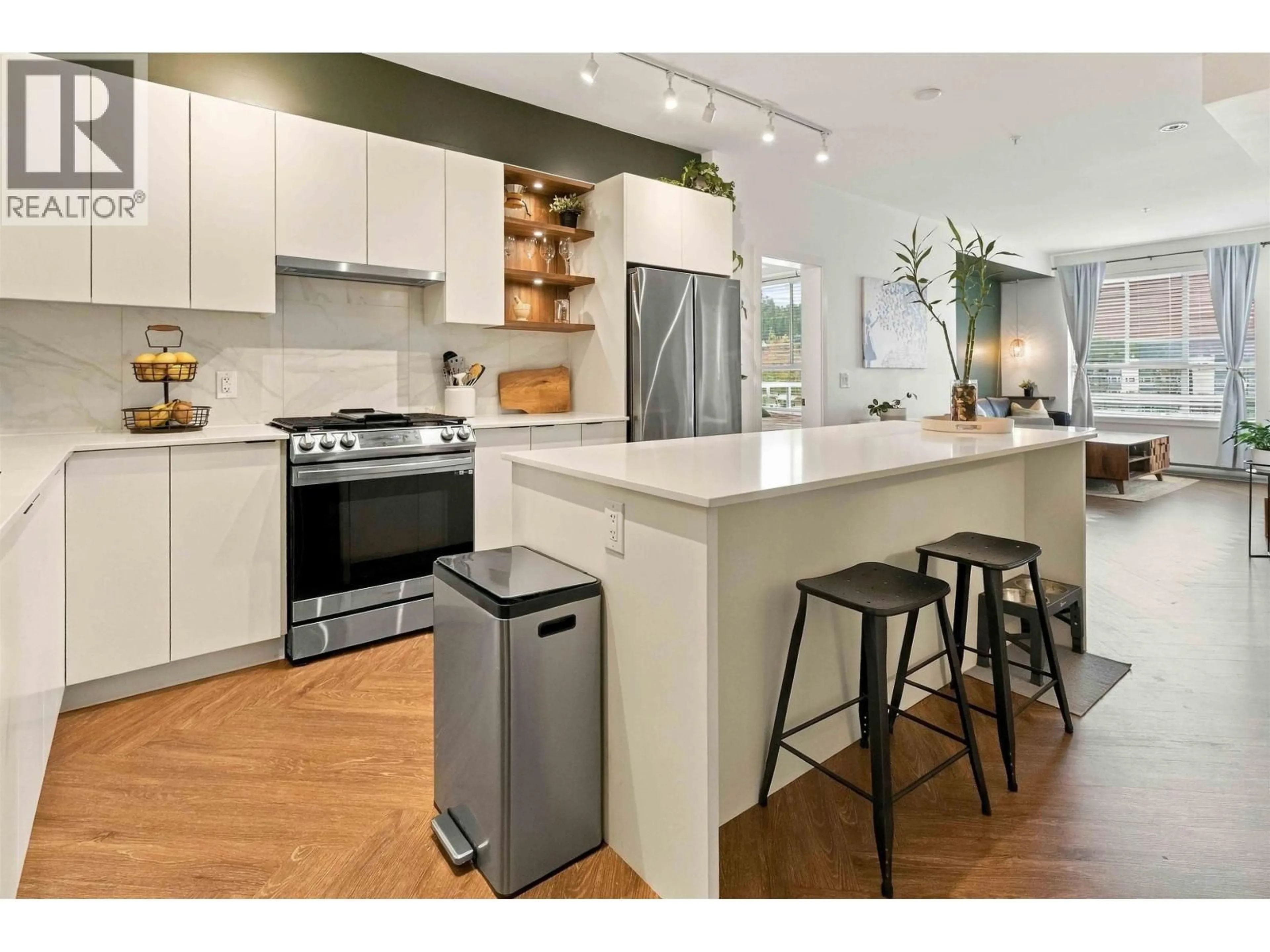 Open concept kitchen, unknown for 508 - 3229 ST JOHNS STREET, Port Moody British Columbia V3H0M4