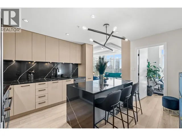 2110 - 1788 GILMORE AVENUE, Burnaby 2
