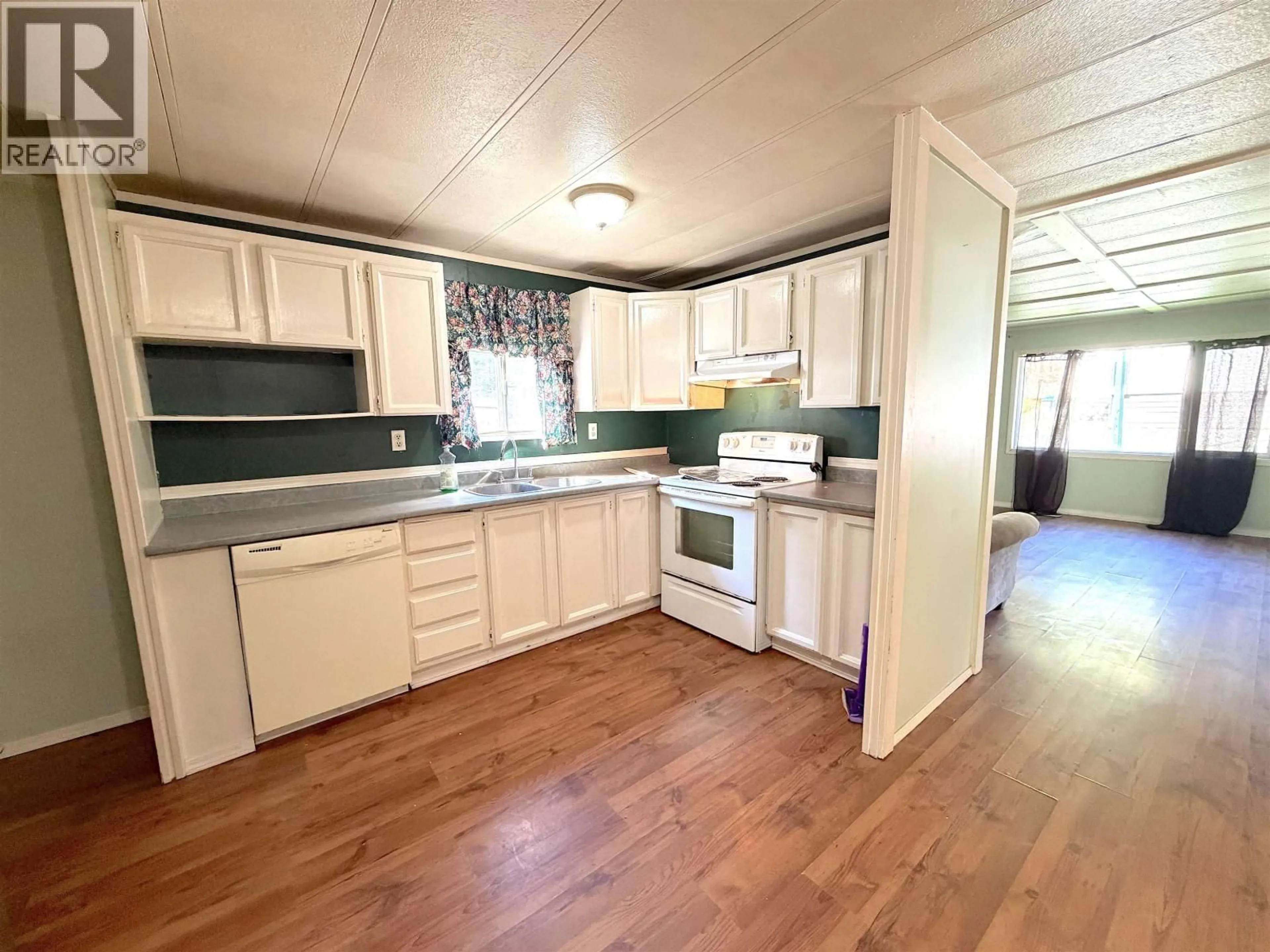 Standard kitchen, wood/laminate floor for 56 HAYS VALE DRIVE, Prince Rupert British Columbia V8J3Z1