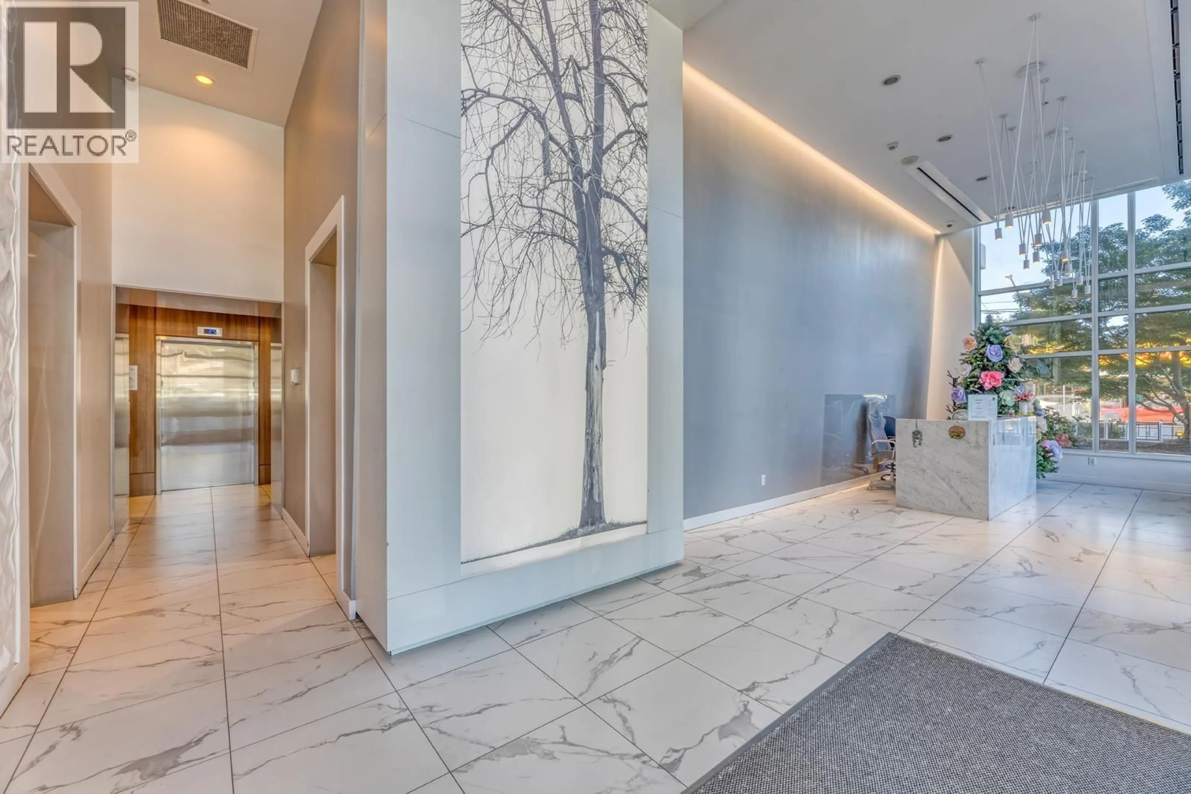 Indoor foyer for 809 - 7303 NOBLE LANE, Burnaby British Columbia V3N0H2
