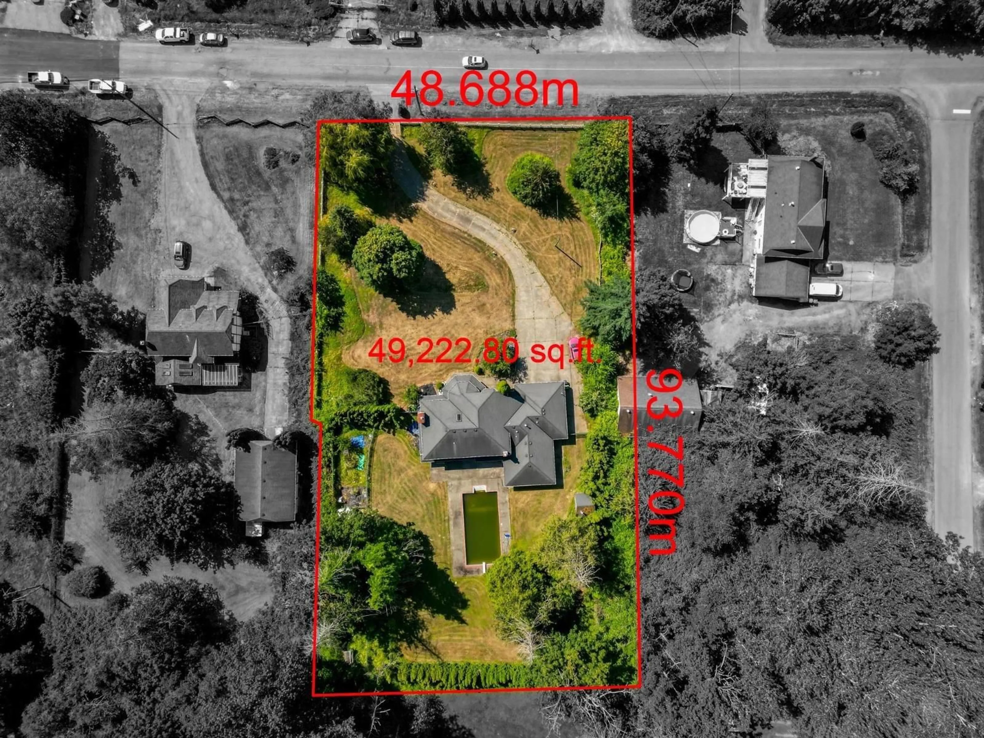 A pic from outside/outdoor area/front of a property/back of a property/a pic from drone, street for 20745 68TH AVENUE, Langley British Columbia V2Y1R1