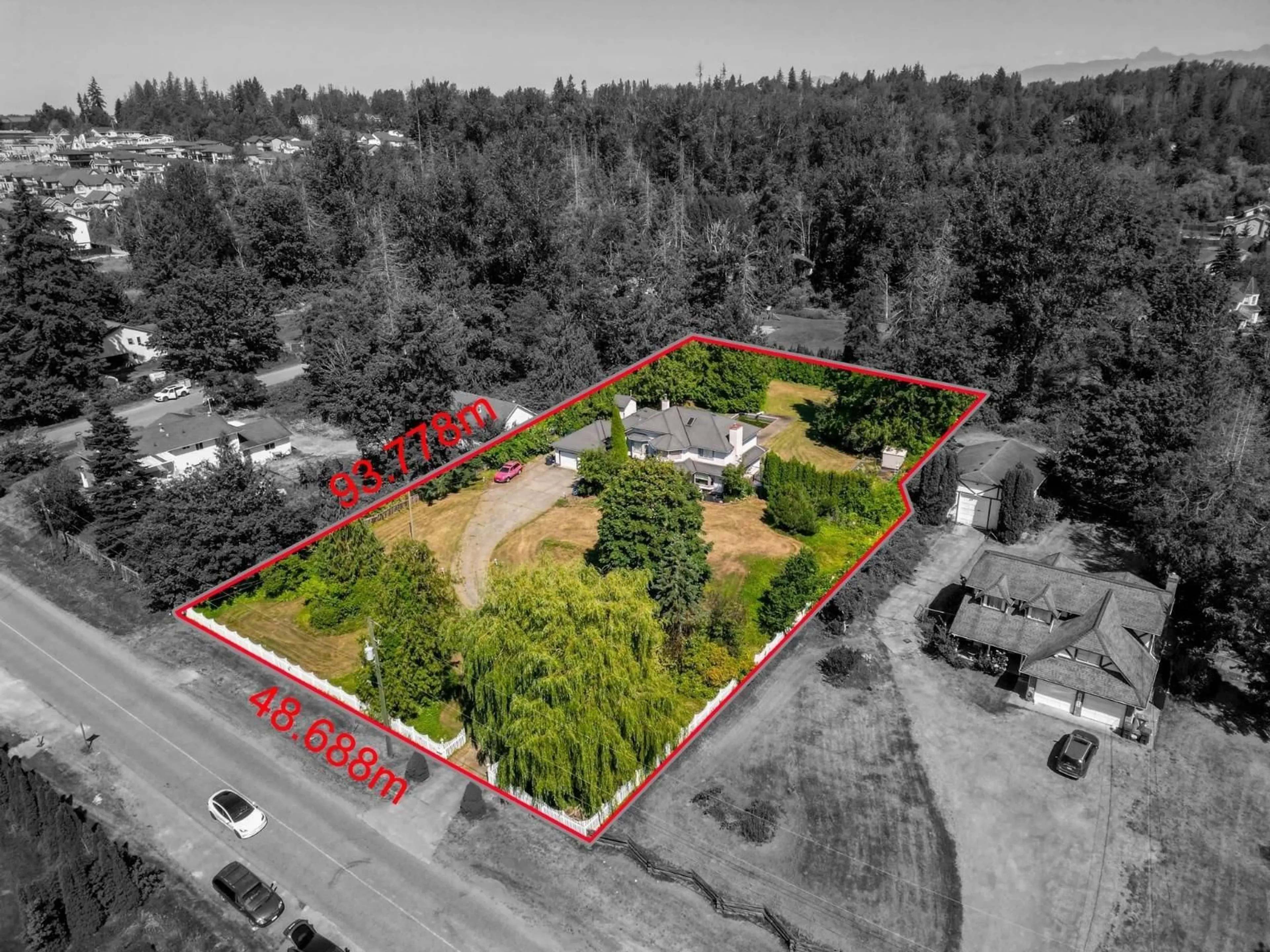 A pic from outside/outdoor area/front of a property/back of a property/a pic from drone, street for 20745 68TH AVENUE, Langley British Columbia V2Y1R1
