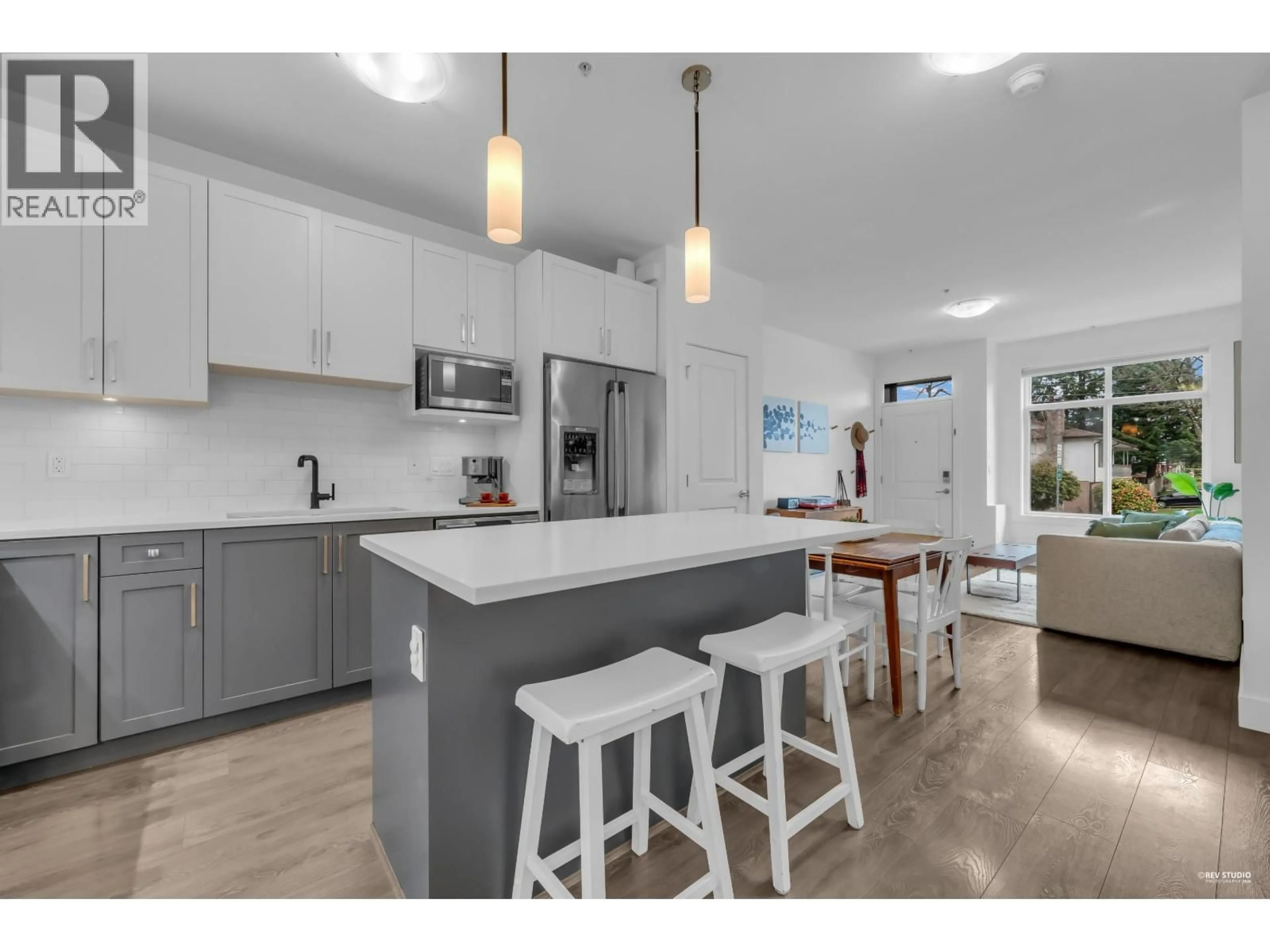 Open concept kitchen, unknown for 5795 WALES STREET, Vancouver British Columbia V5R0E6
