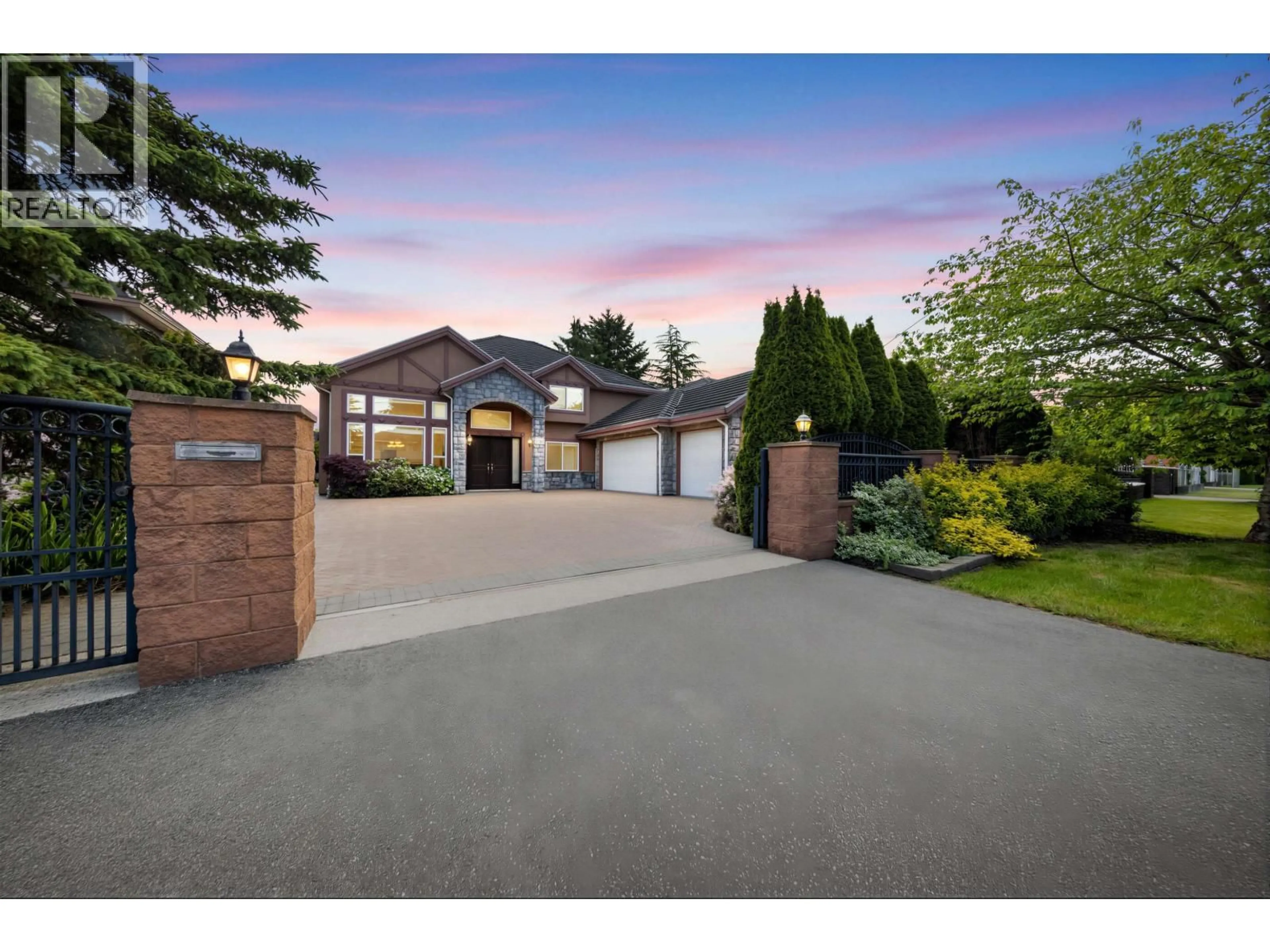 A pic from outside/outdoor area/front of a property/back of a property/a pic from drone, street for 5780 MURCHISON ROAD, Richmond British Columbia V7C2G7