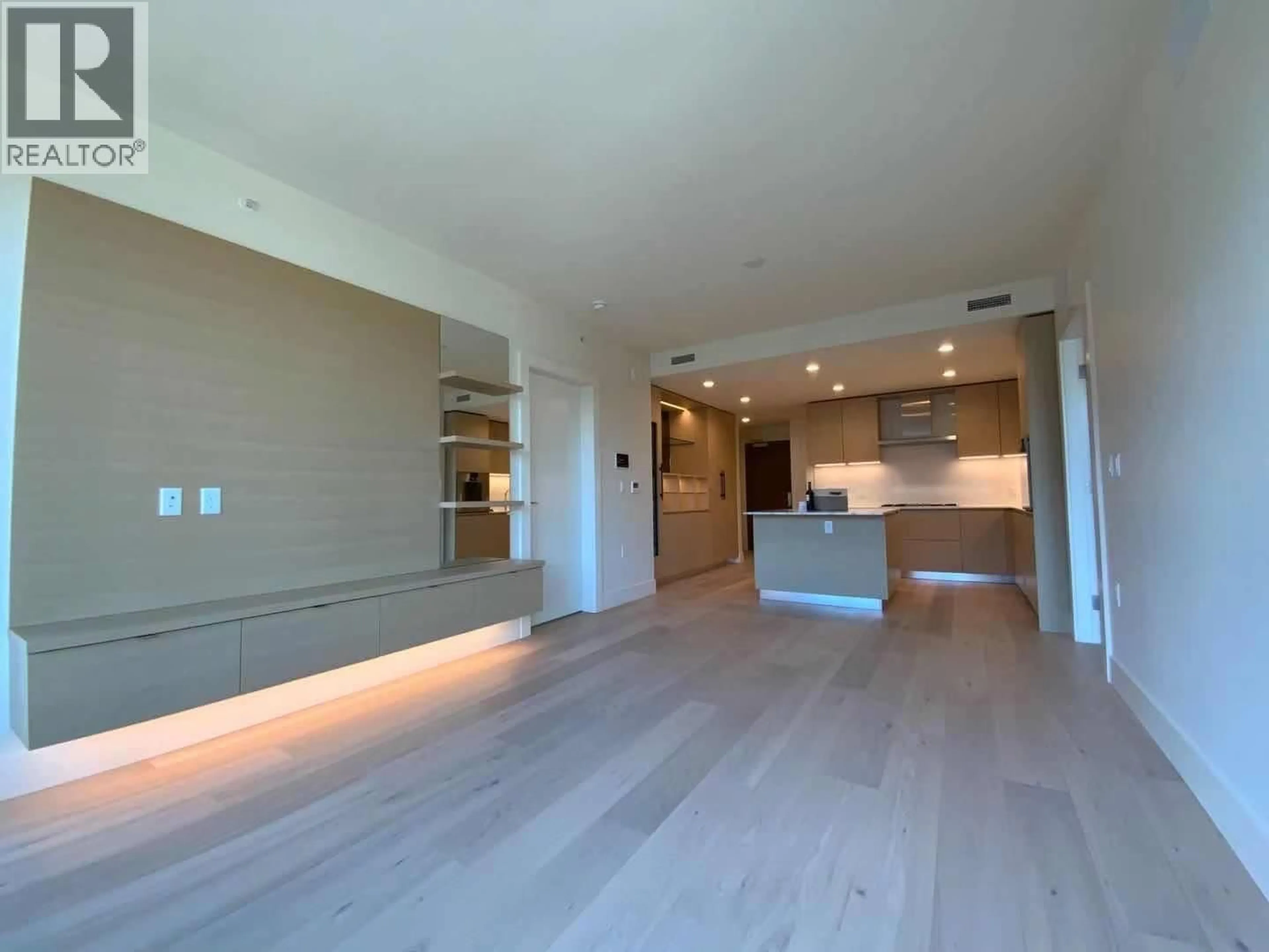 A pic of a room for 308 - 3639 16TH AVENUE, Vancouver British Columbia V6R3C3