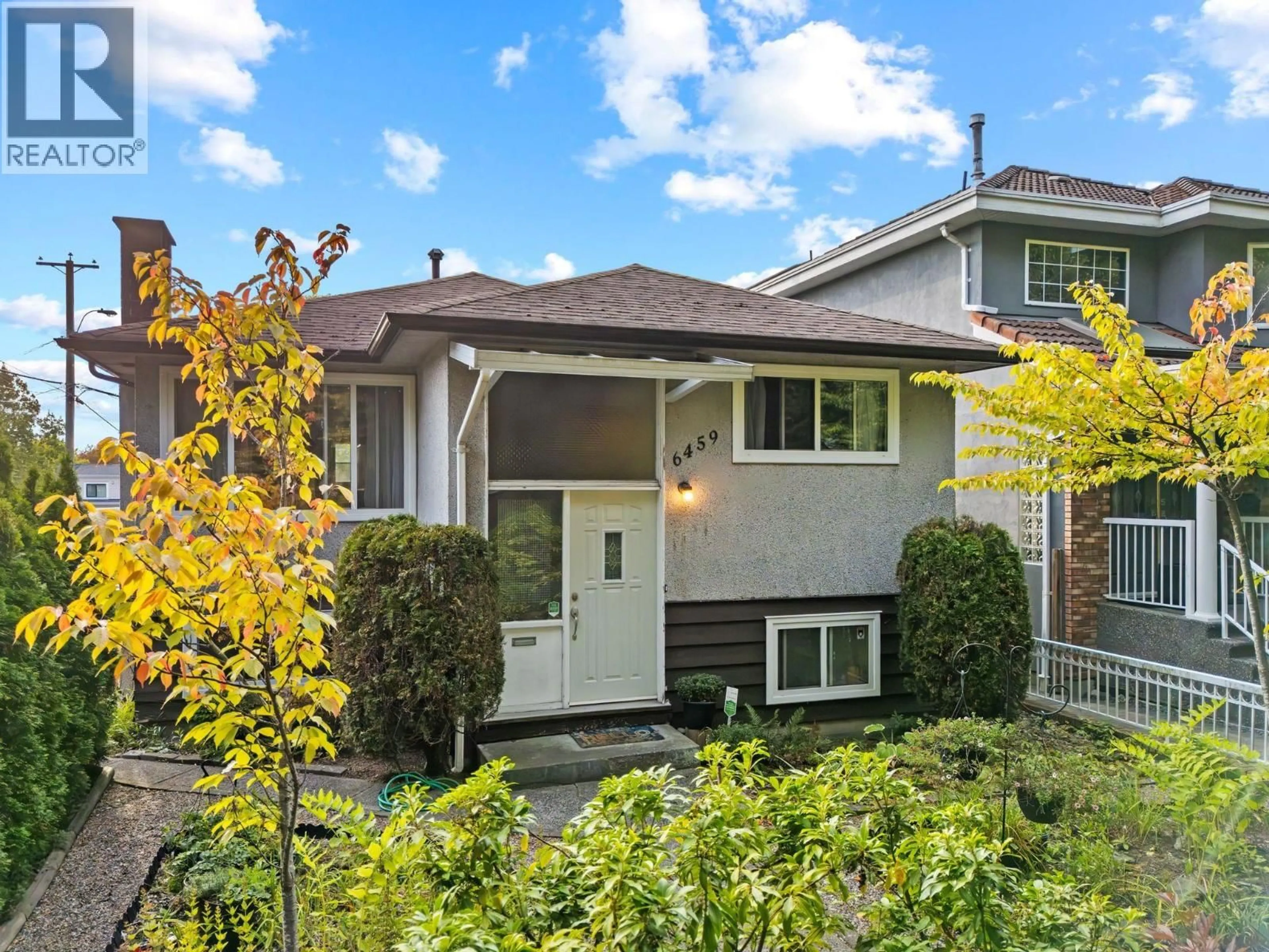 Home with vinyl exterior material, street for 6459 DUMFRIES STREET, Vancouver British Columbia V5P3B5