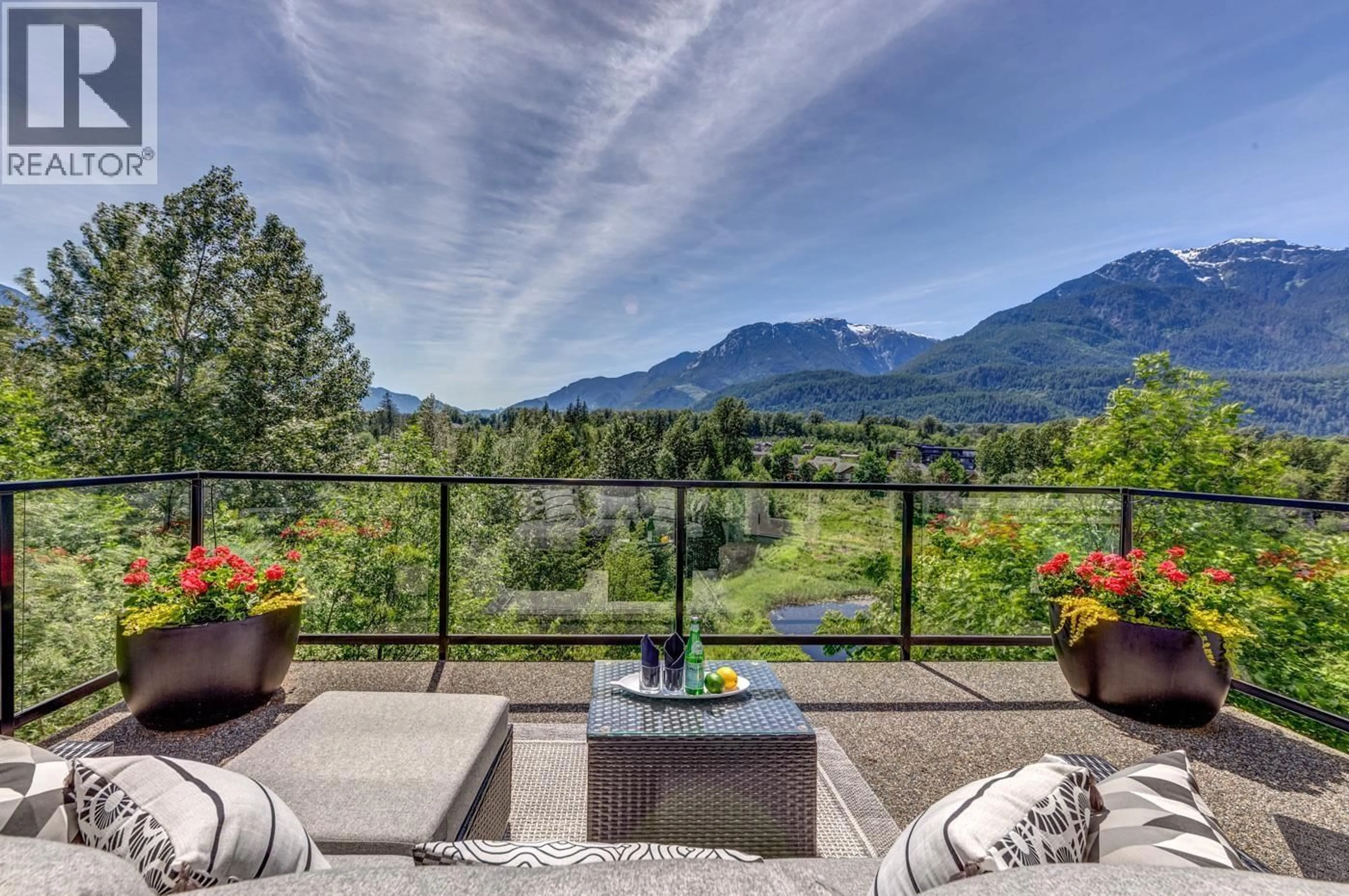 Patio, mountain view for 41155 ROCKRIDGE PLACE, Squamish British Columbia V8B0S4