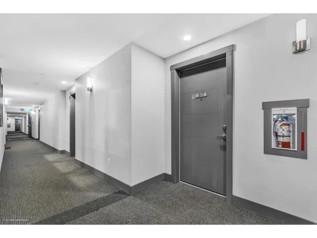 317 - 20696 EASTLEIGH CRESCENT, Langley 4