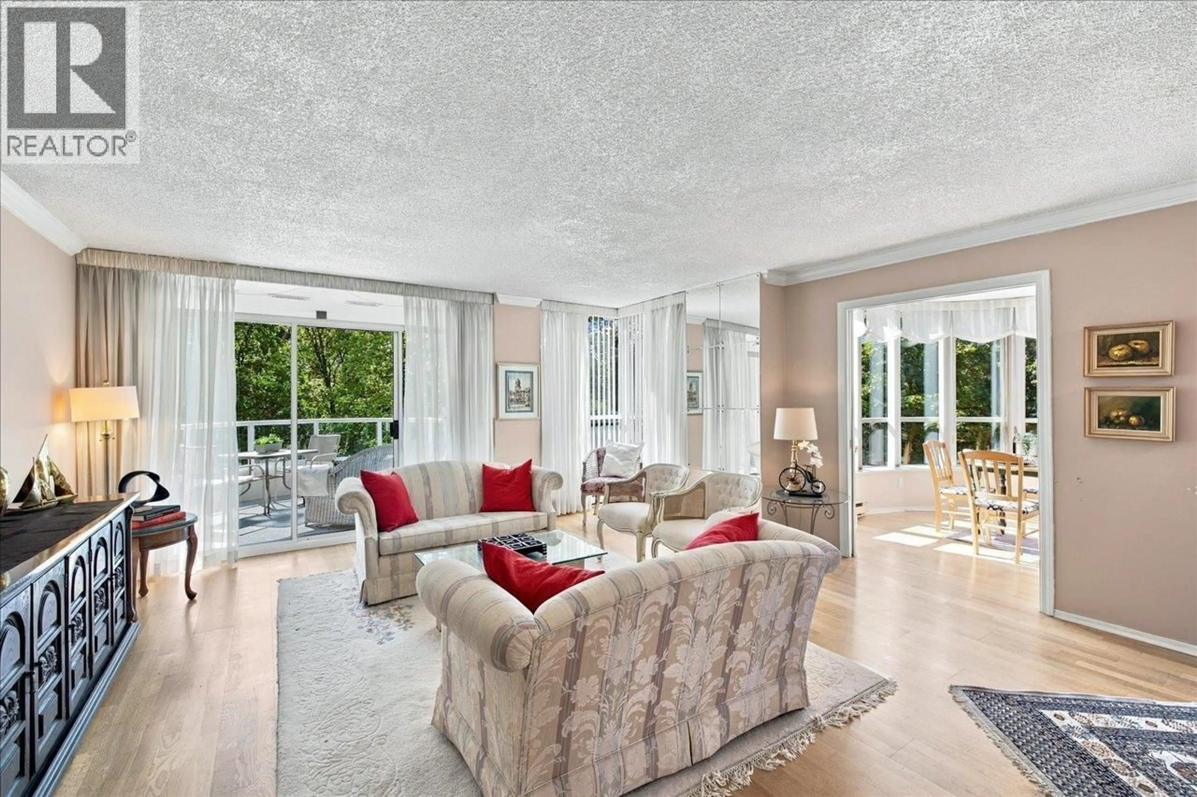 Living room with furniture, unknown for 402 - 995 ROCHE POINT DRIVE, North Vancouver British Columbia V7H2X4