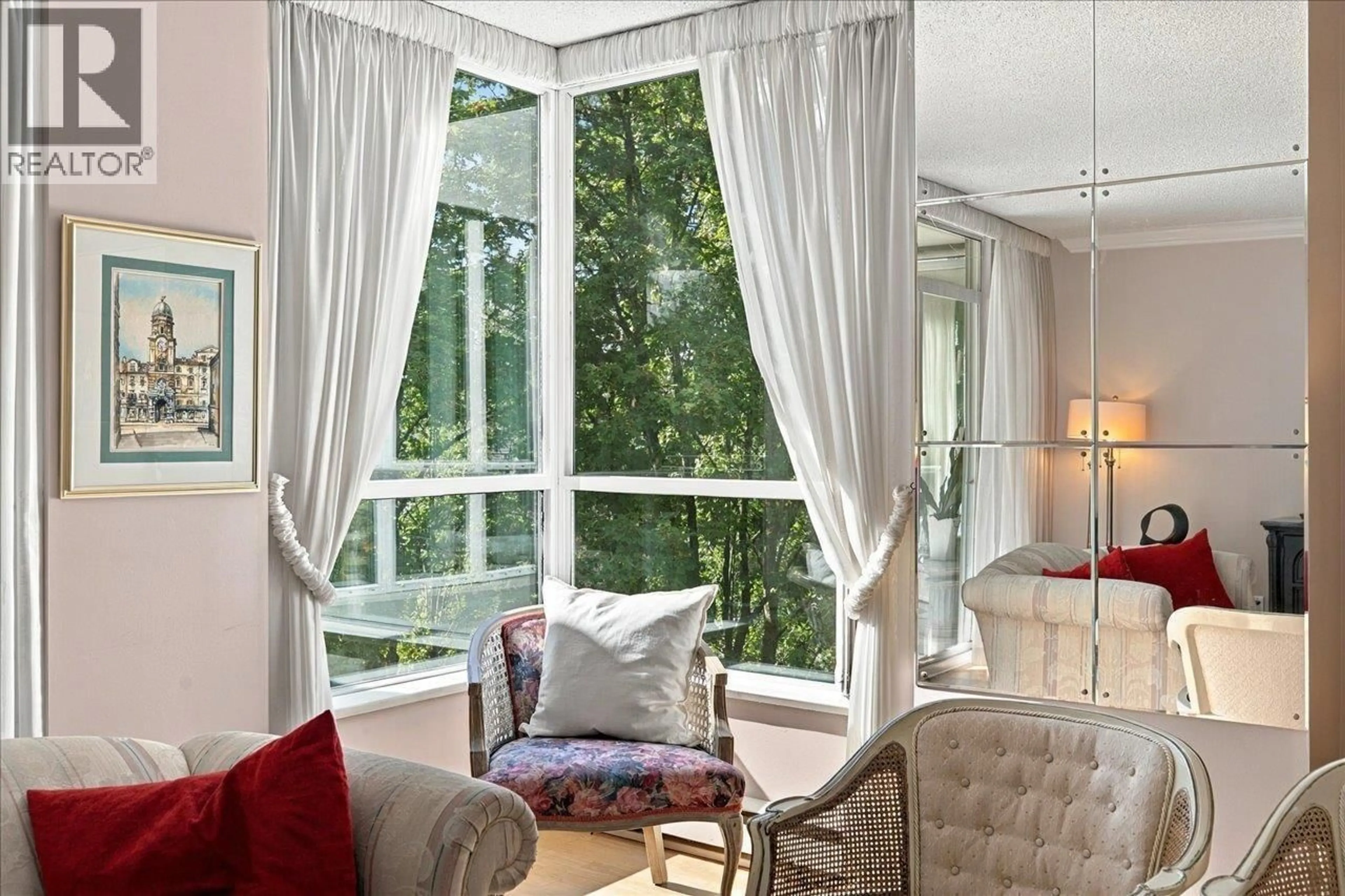 Living room with furniture, unknown for 402 - 995 ROCHE POINT DRIVE, North Vancouver British Columbia V7H2X4