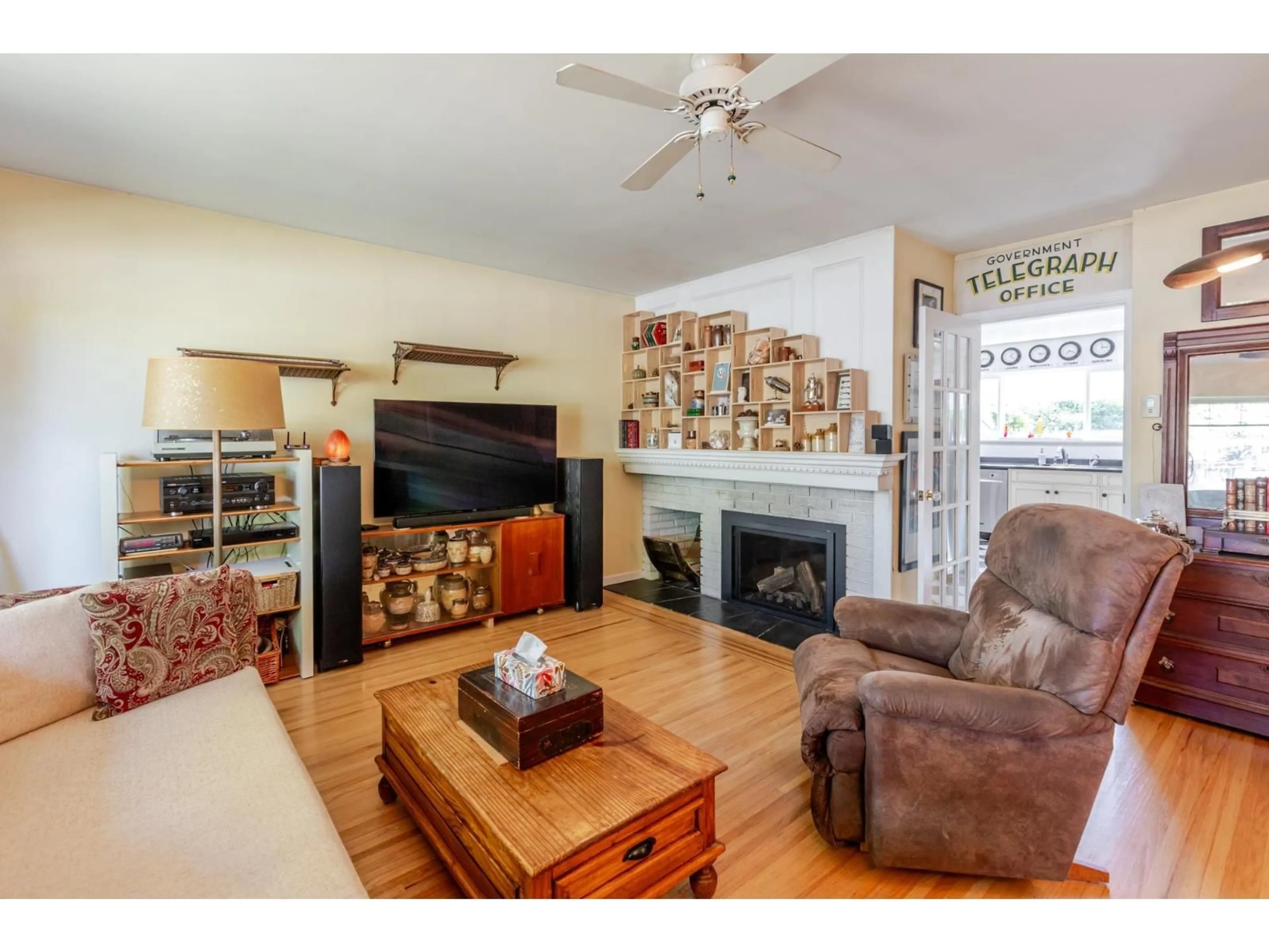 Living room with furniture, wood/laminate floor for 8625 144A STREET, Surrey British Columbia V3S2Y1