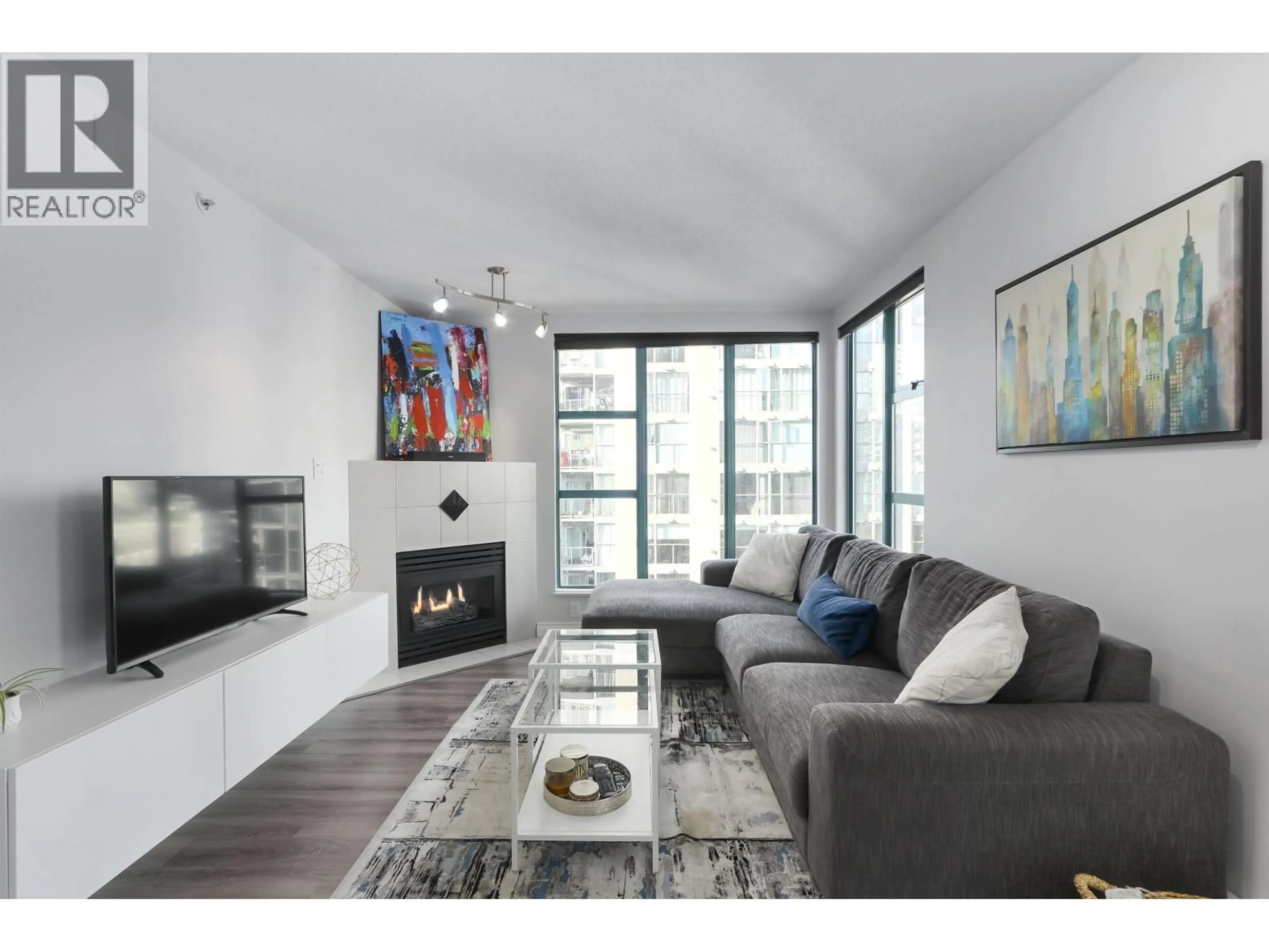 Living room with furniture, unknown for 1502 - 939 HOMER STREET, Vancouver British Columbia V6B2W6