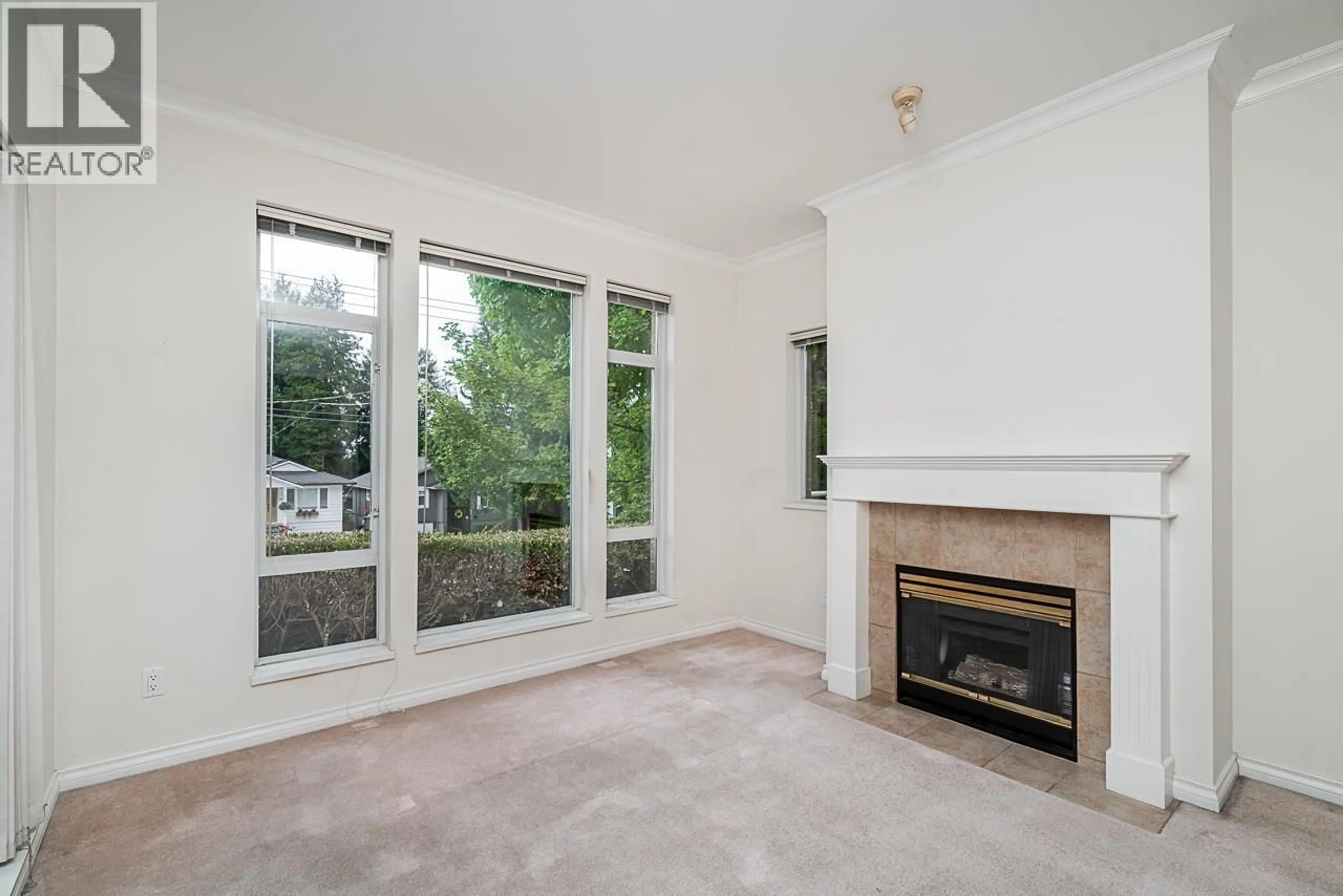 Unknown for 207 - 678 QUEENS ROAD, North Vancouver British Columbia V7N2L3
