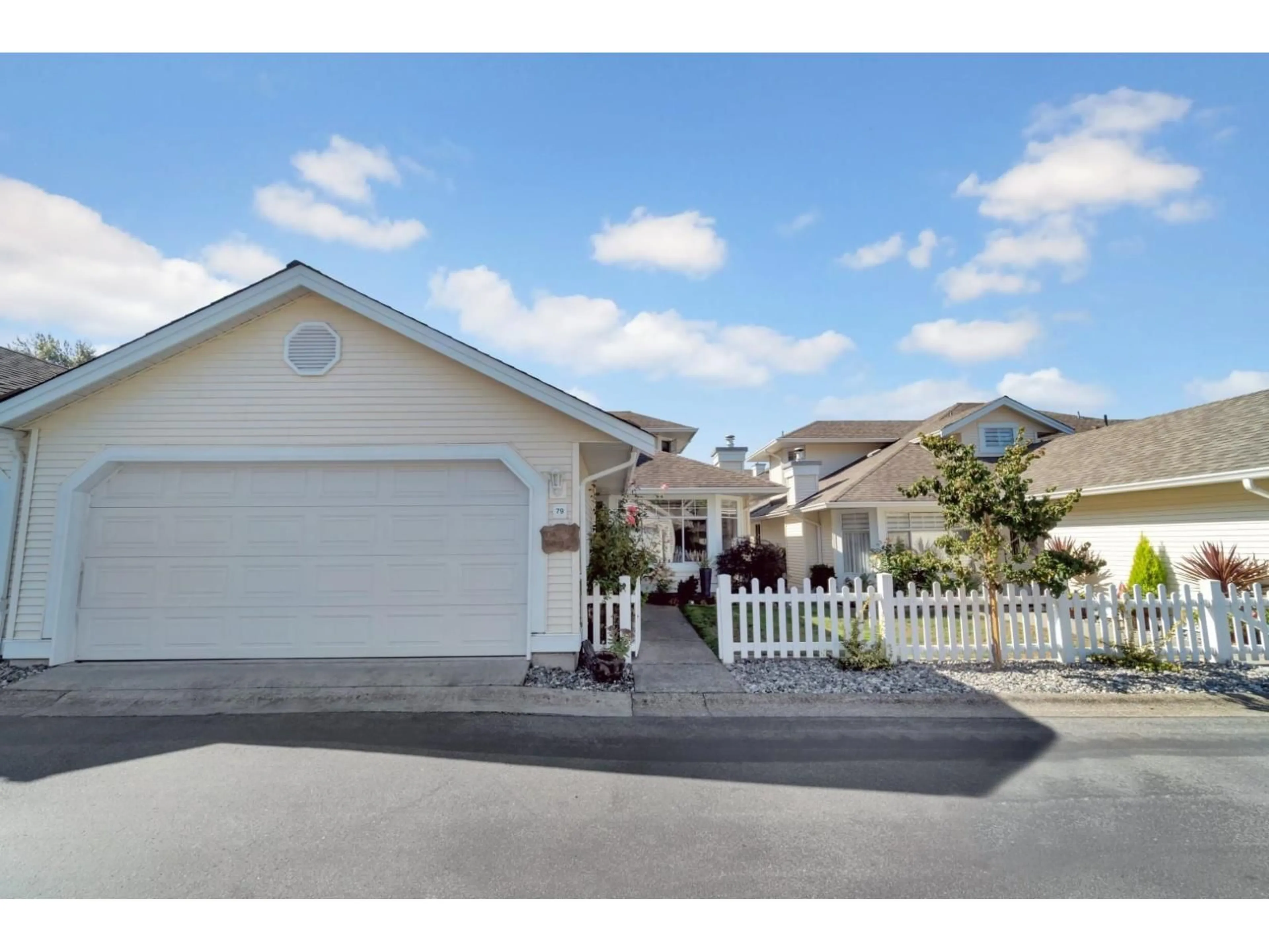 Unknown for 79 - 9208 208 STREET, Langley British Columbia V1M2M9