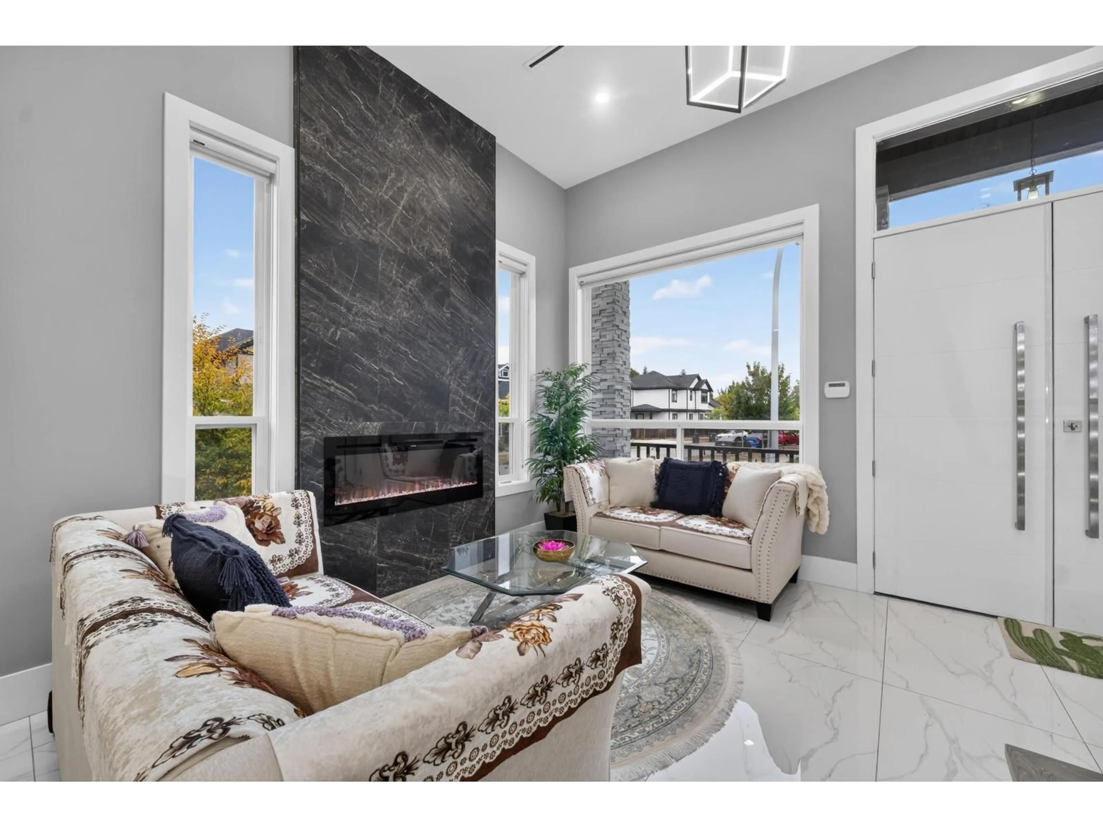Living room with furniture, unknown for 5947 140B STREET, Surrey British Columbia V3X0J3