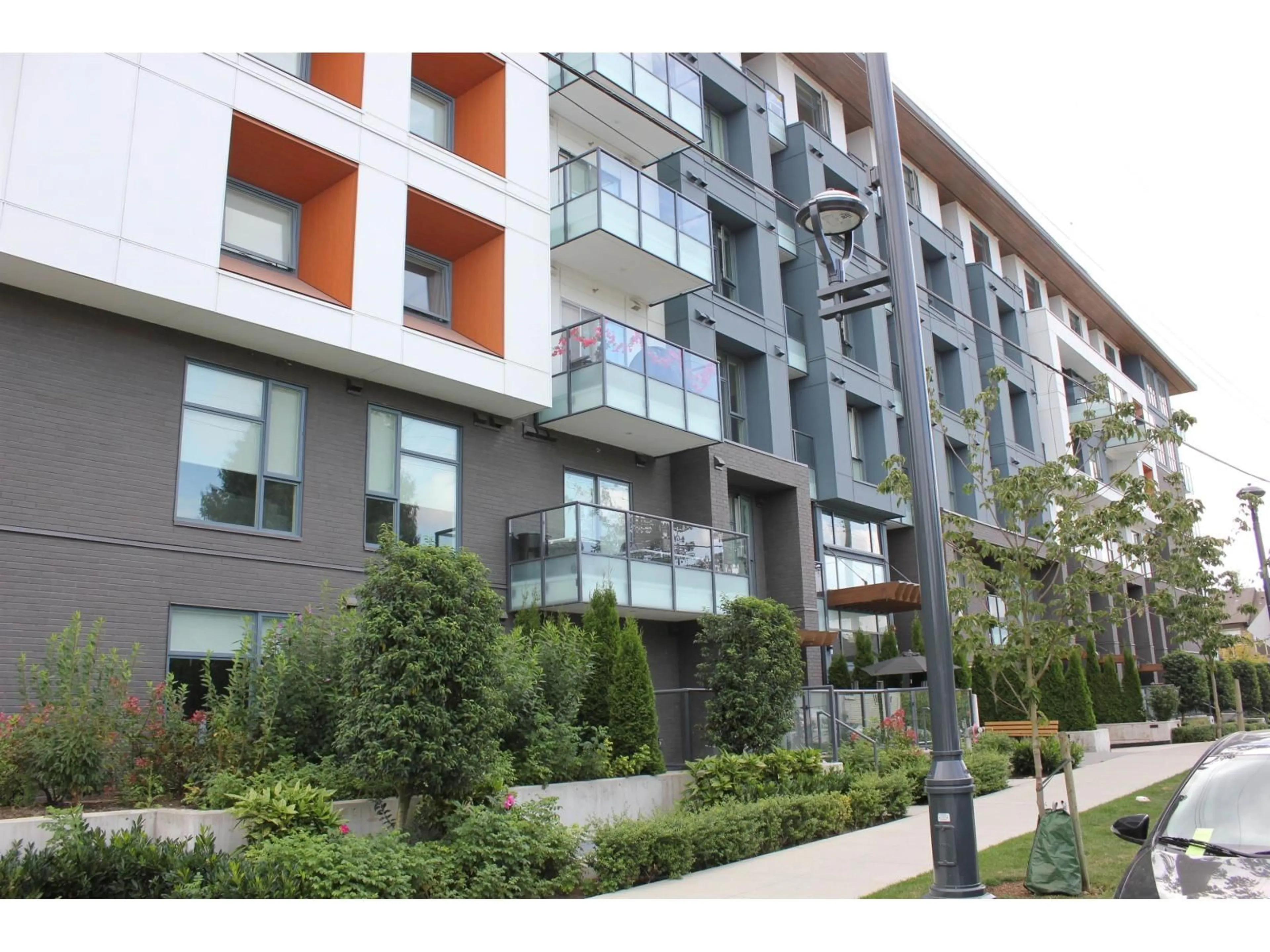 Patio, street for 220 - 10828 139A STREET, Surrey British Columbia V3R0H3