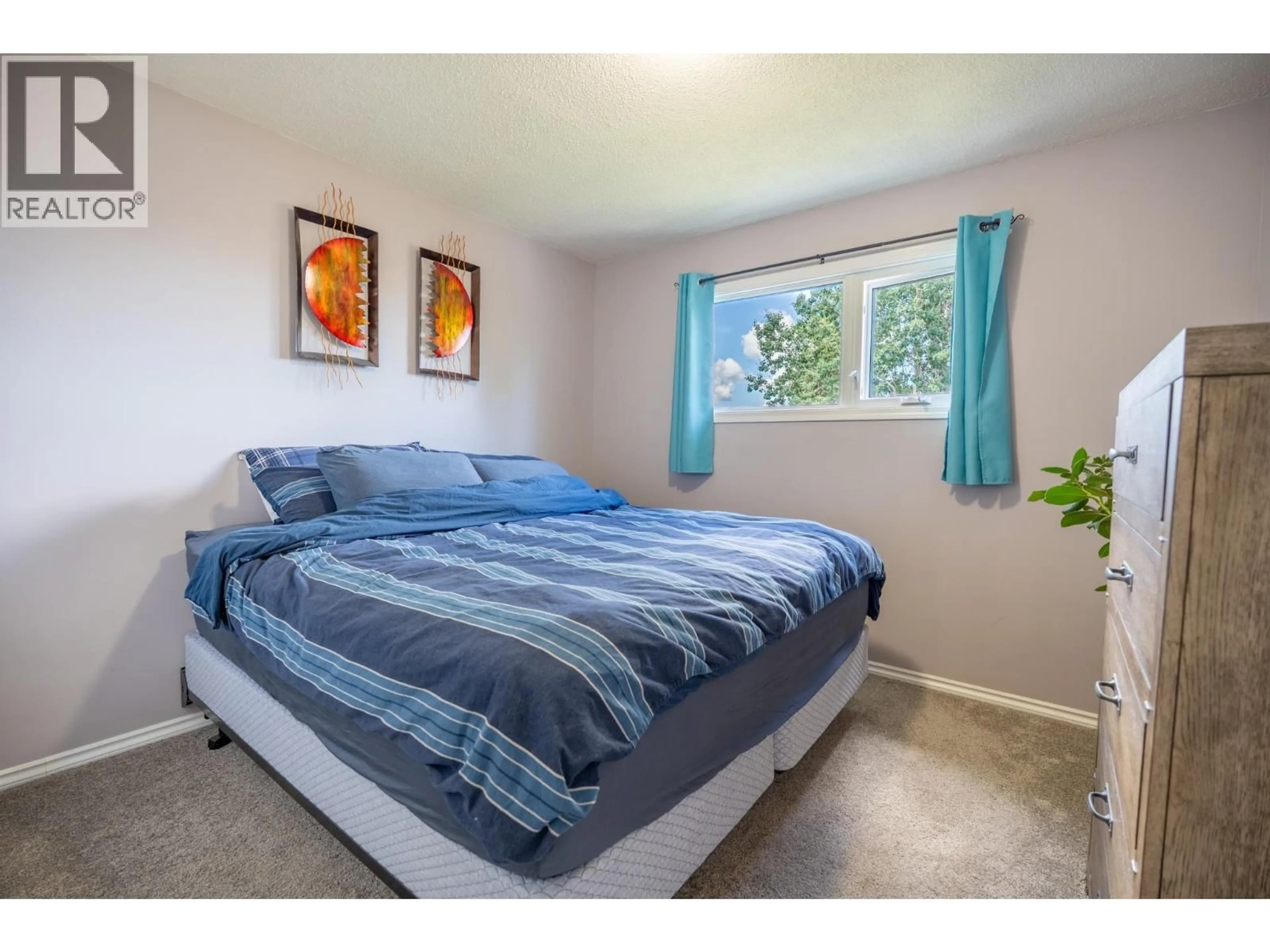 Bedroom with bed, unknown for 3644 HESSE PLACE, Prince George British Columbia V2N4J9