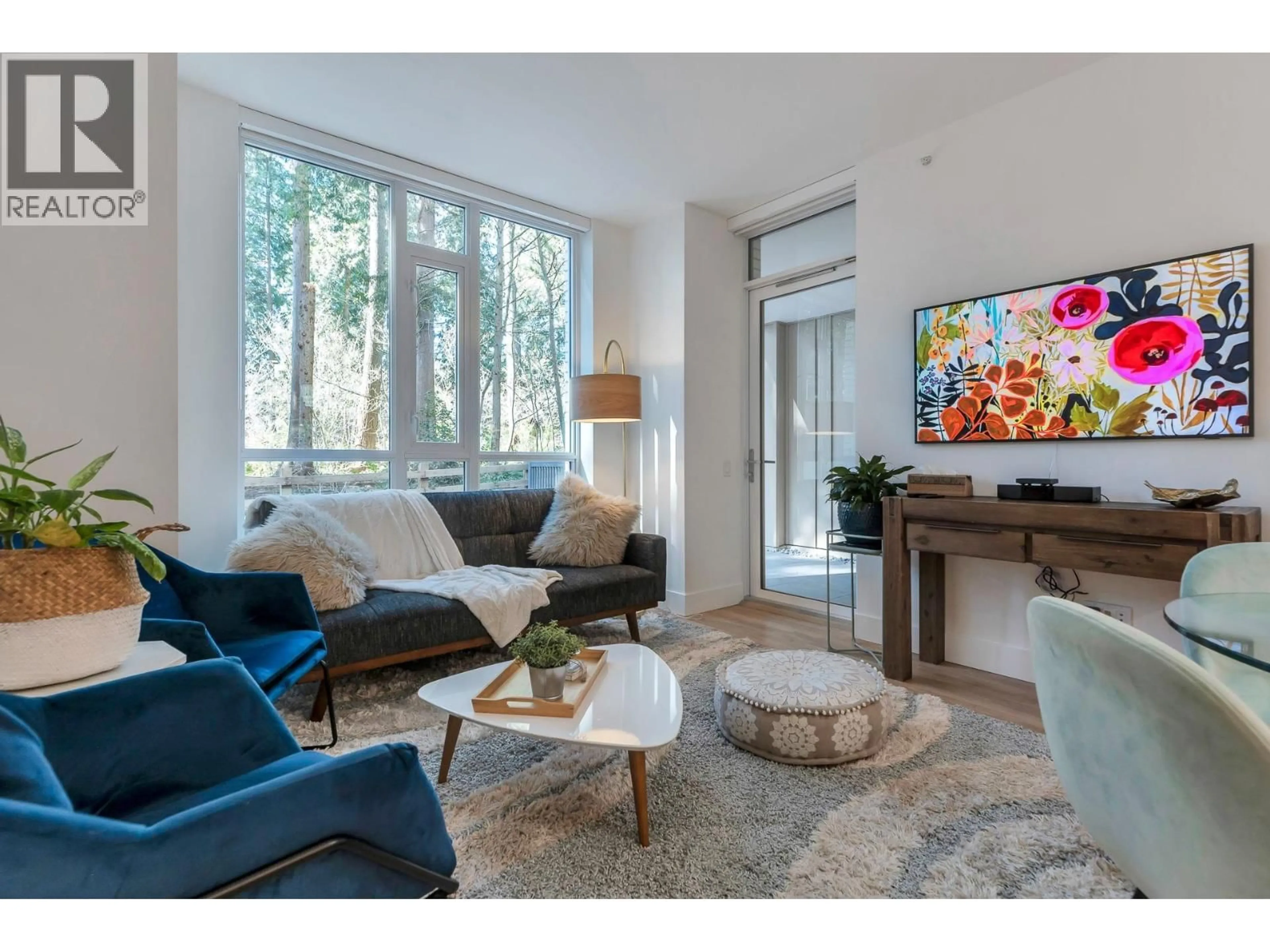 Living room with furniture, unknown for 109 - 2325 EMERY COURT, North Vancouver British Columbia V7J0E8