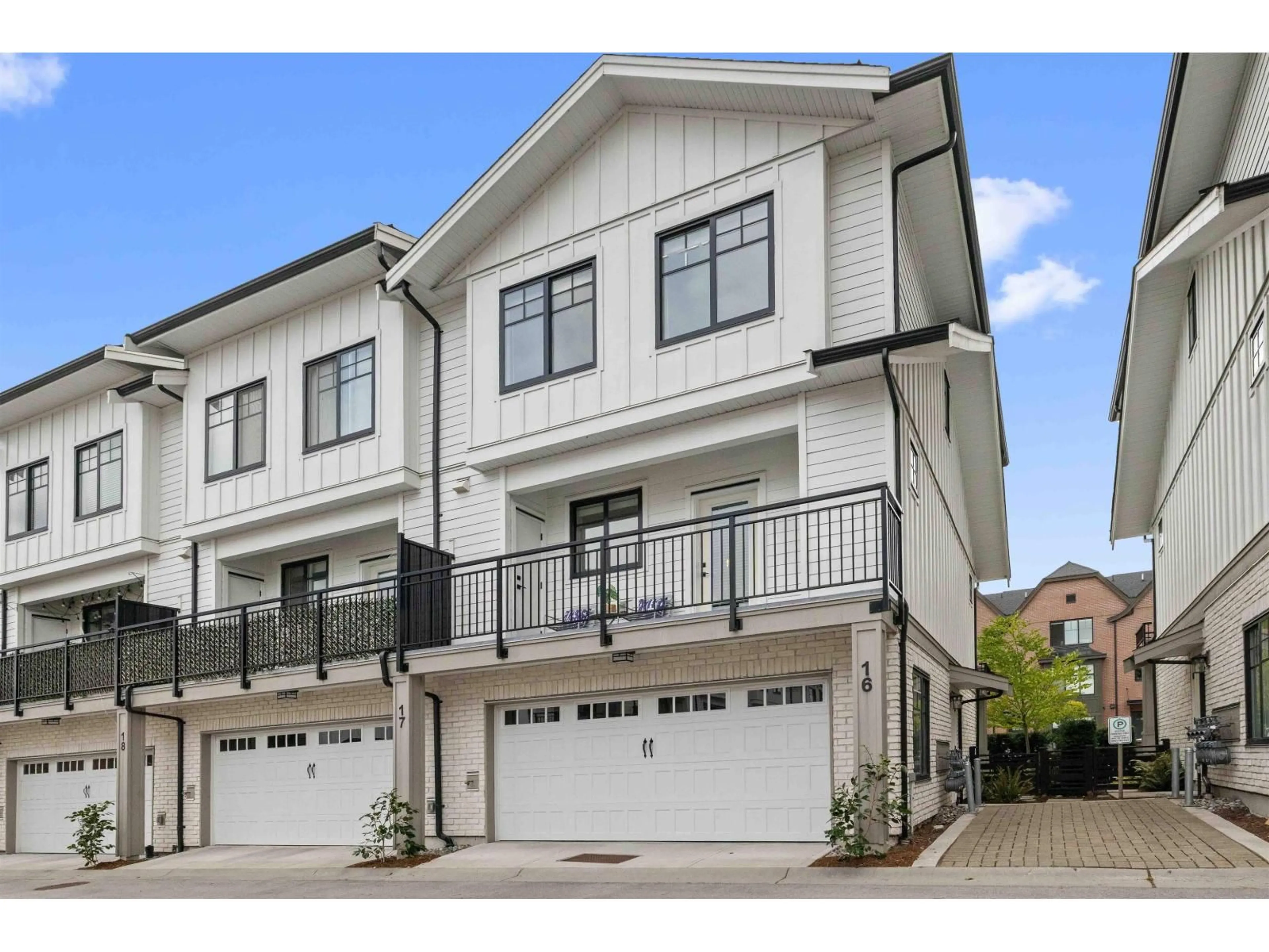 Home with vinyl exterior material, street for 16 - 16467 23A AVENUE, Surrey British Columbia V3Z1E9
