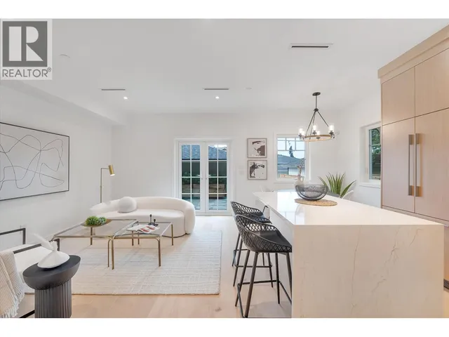 265 6TH STREET, North Vancouver 5