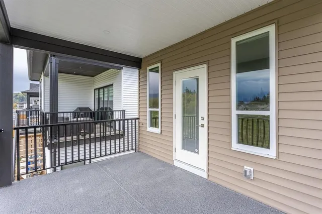 9237 SITKA PLACE, Chilliwack 5
