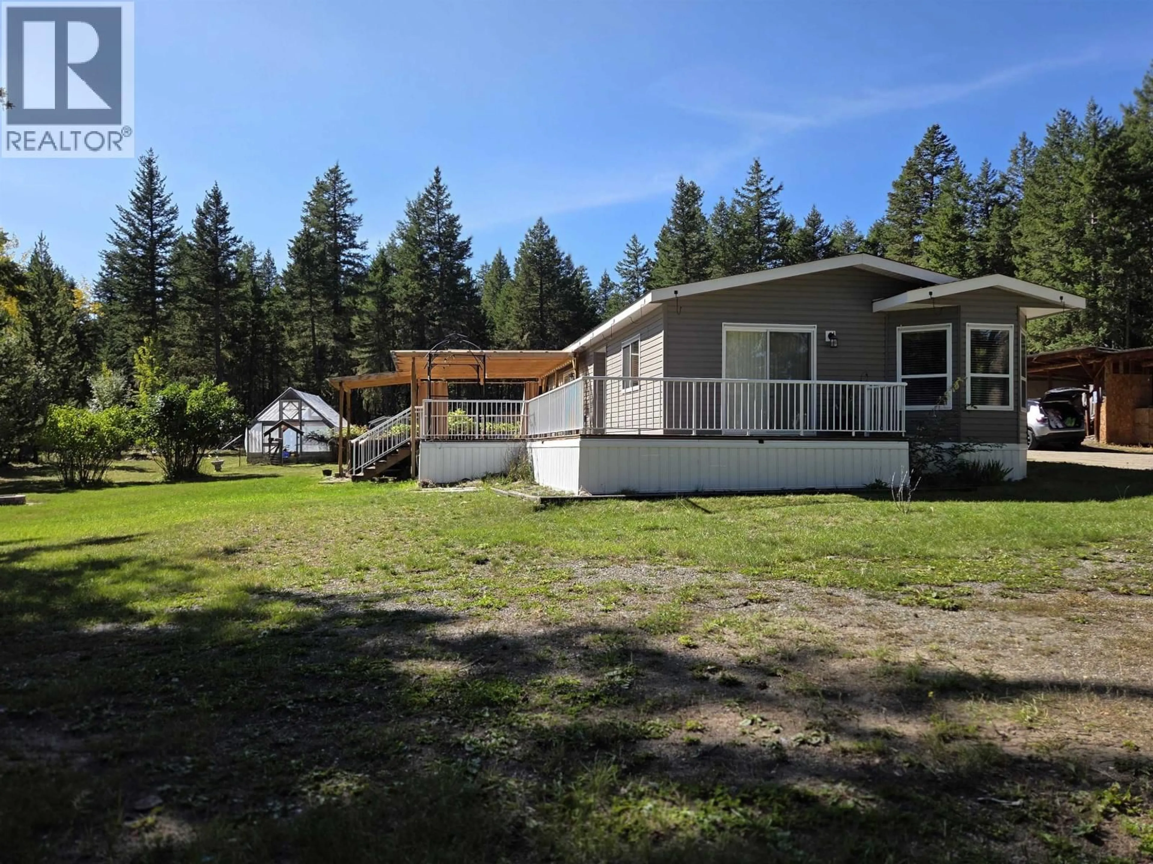 A pic from outside/outdoor area/front of a property/back of a property/a pic from drone, unknown for 2071 MCPHERSON WYND, Williams Lake British Columbia V2G4V7