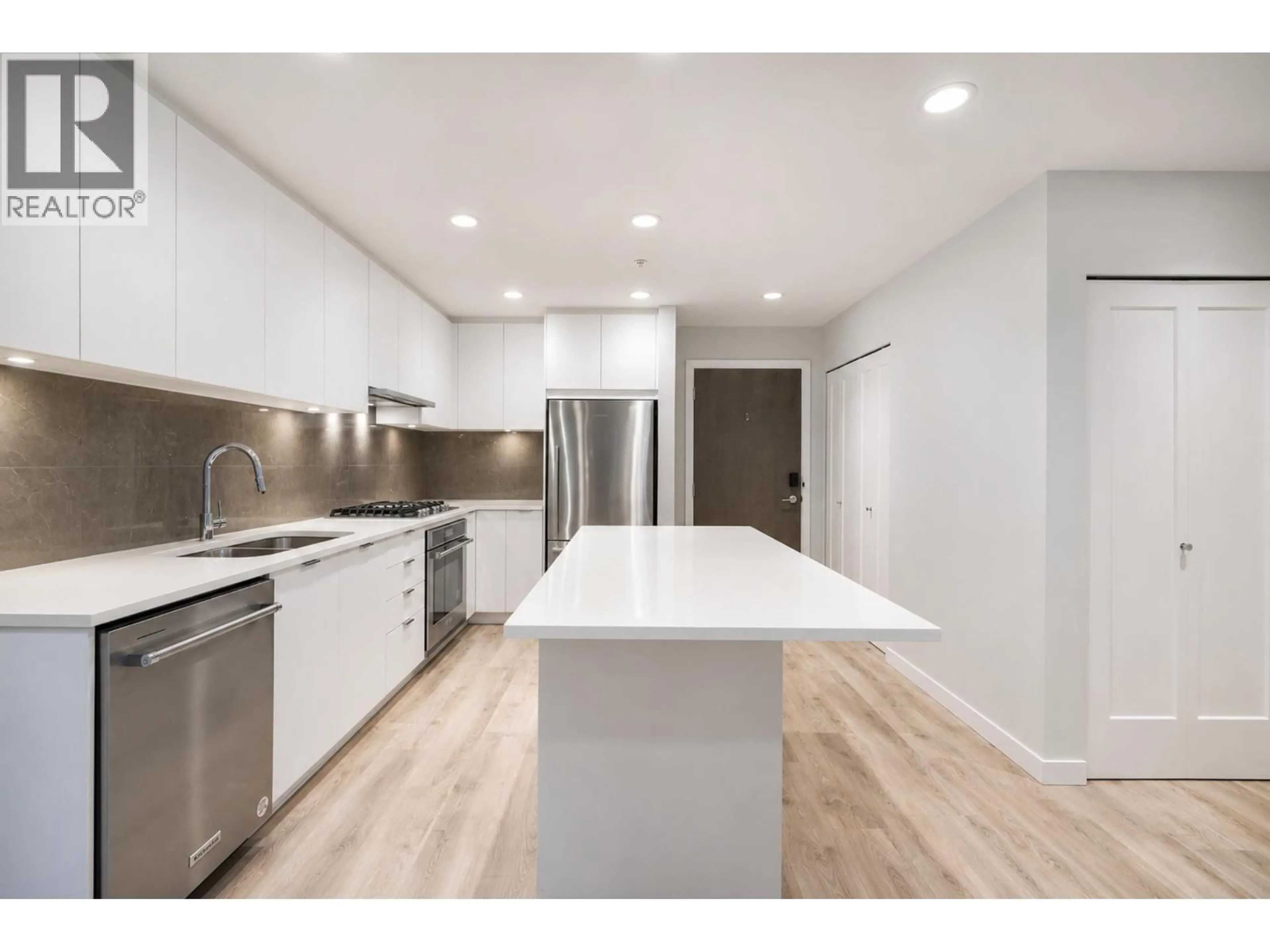 Open concept kitchen, unknown for 307 - 615 COTTONWOOD AVENUE, Coquitlam British Columbia V3J0N4