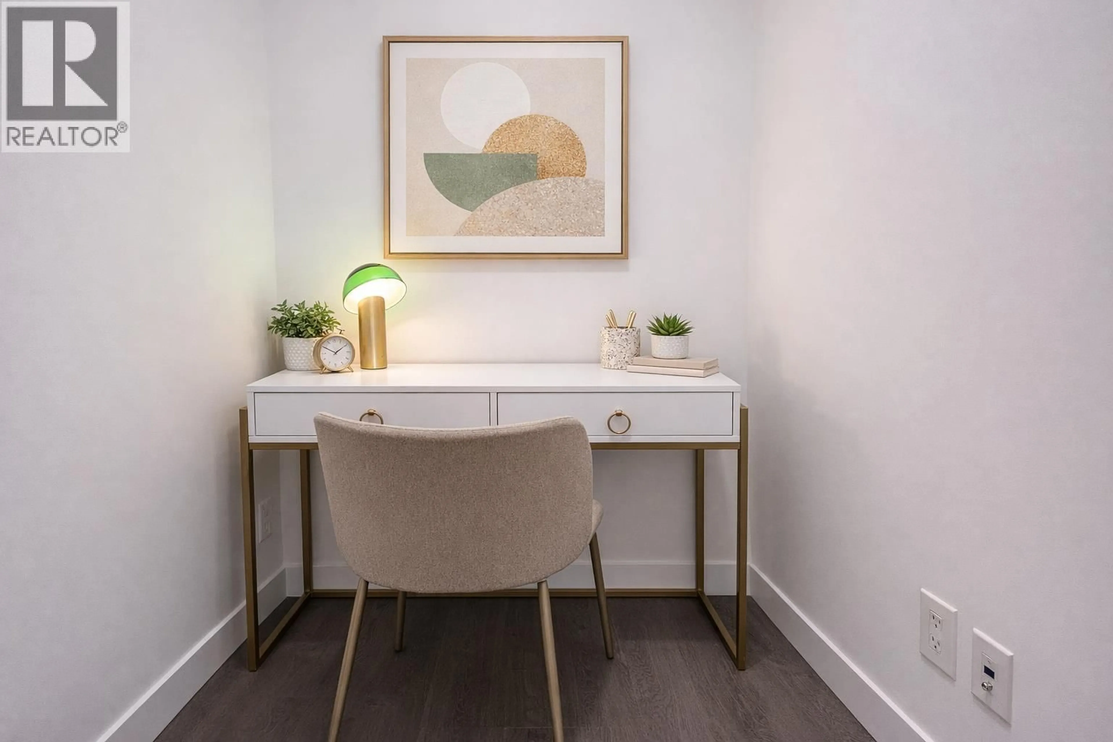 A pic of a room for 609 - 567 CLARKE ROAD, Coquitlam British Columbia V3J0K7