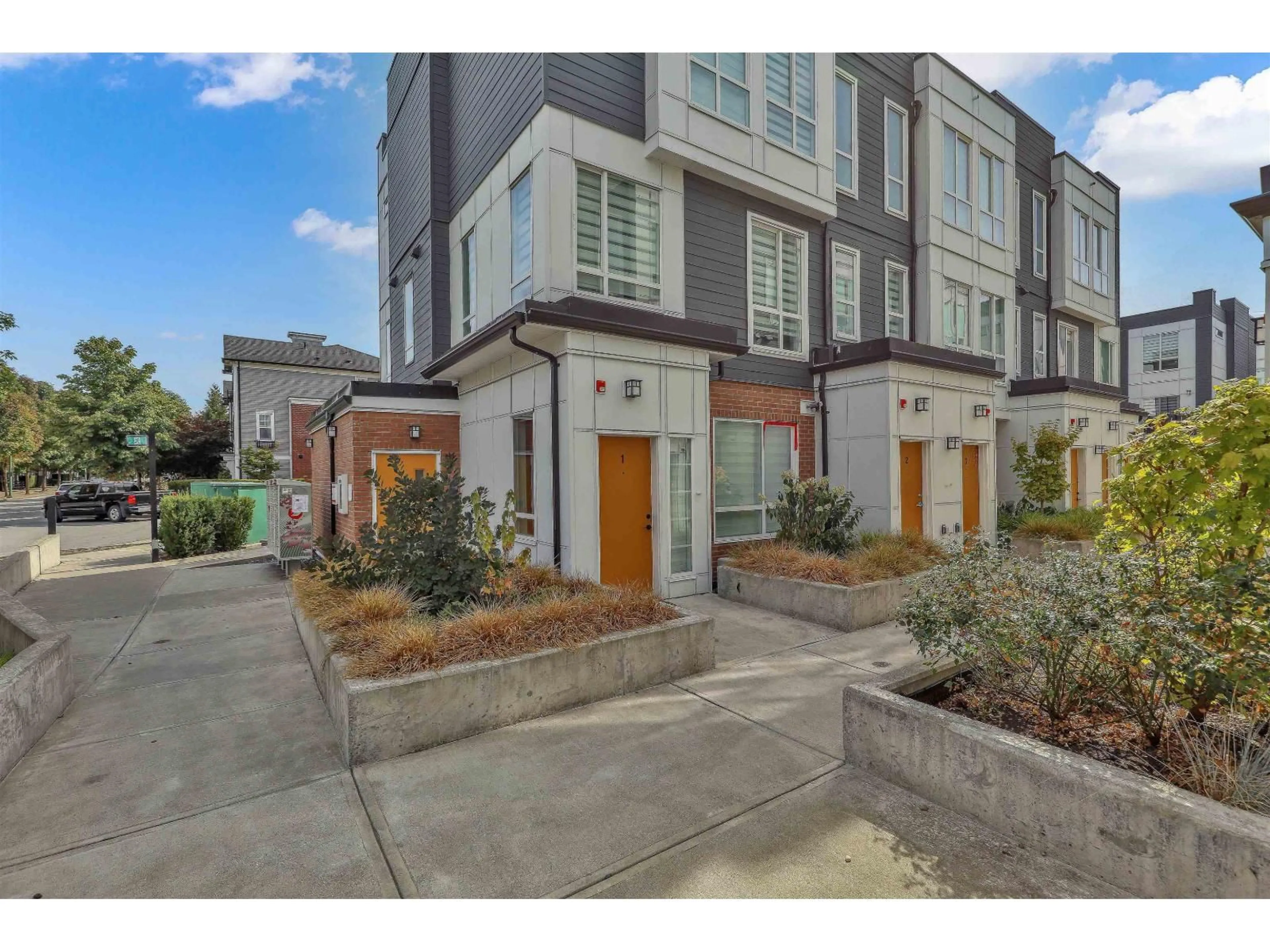 Unknown for 1 - 18850 72A AVENUE, Surrey British Columbia V4N6X2