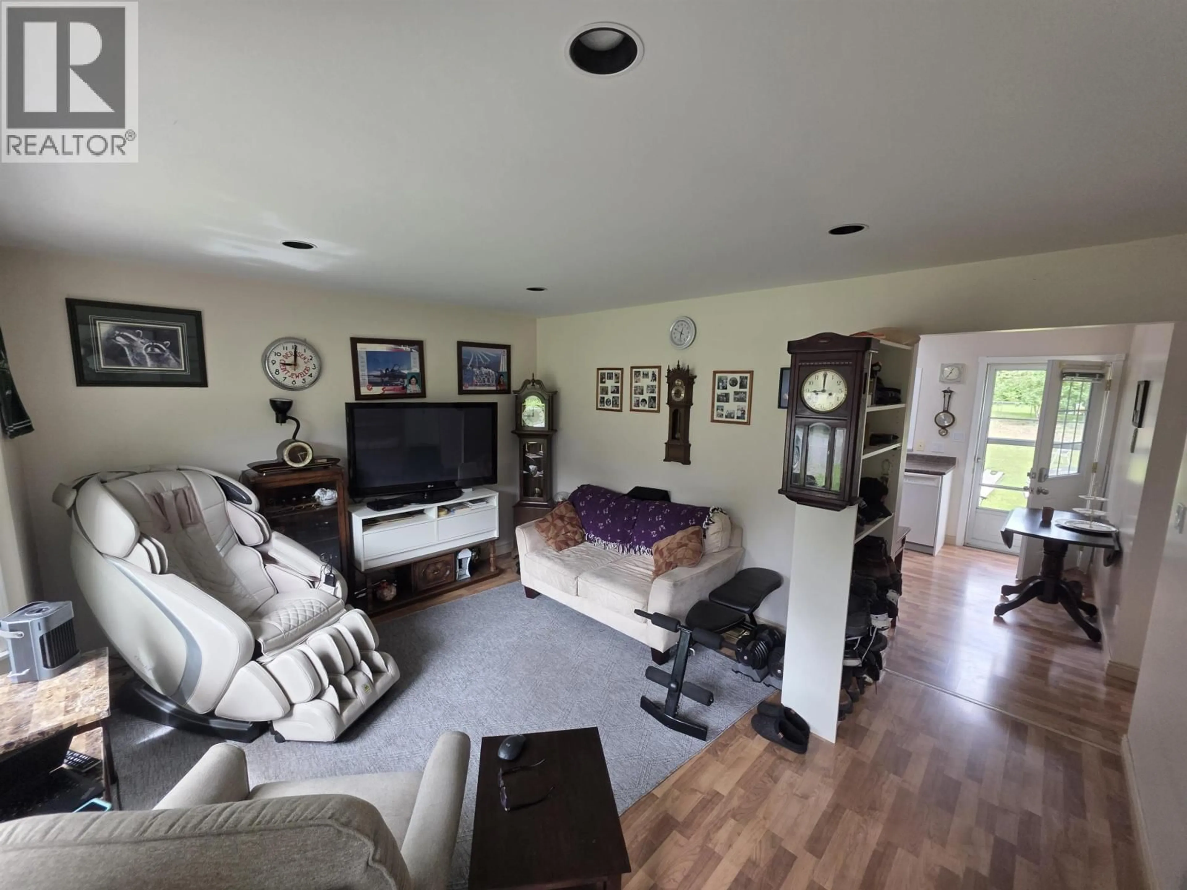 Living room with furniture, unknown for 4932 GRAHAM AVENUE, Terrace British Columbia V8G1B2