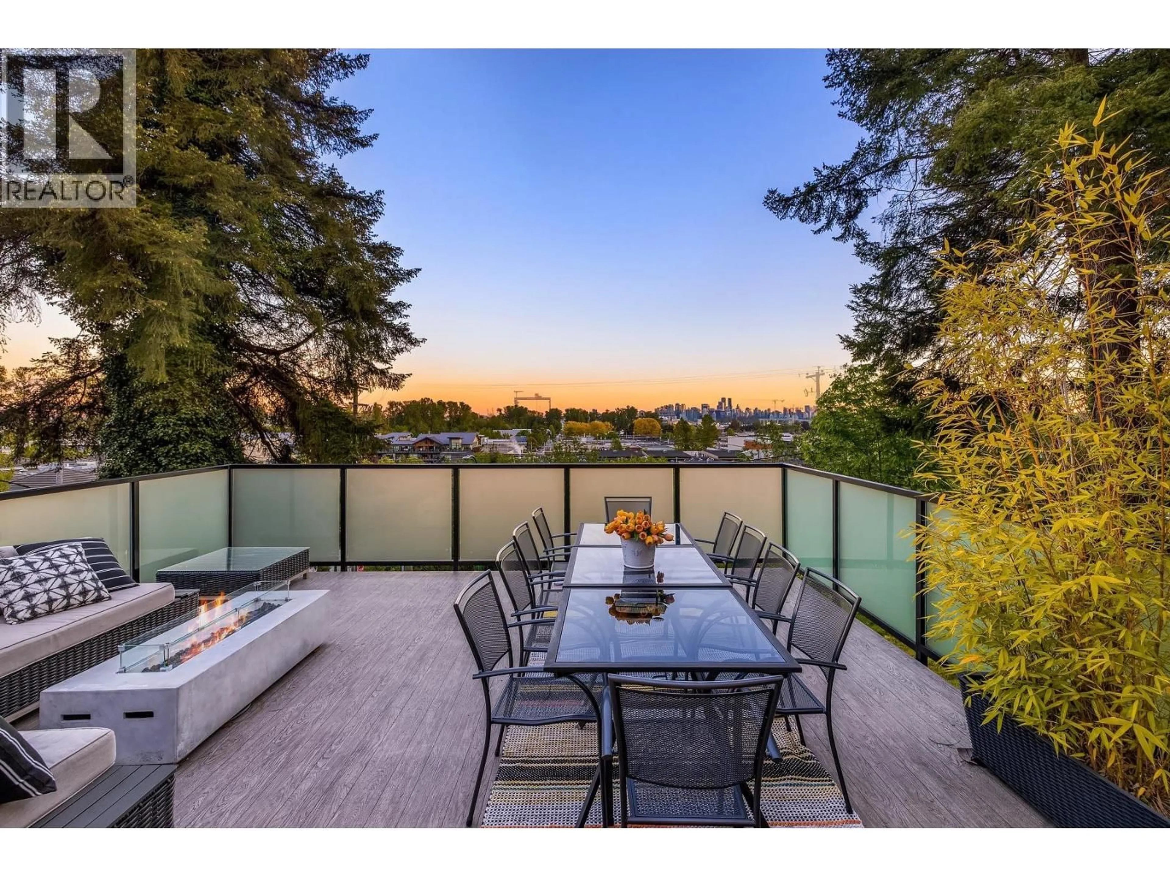 Patio, water/lake/river/ocean view for 1152 17TH STREET, North Vancouver British Columbia V7P1W2