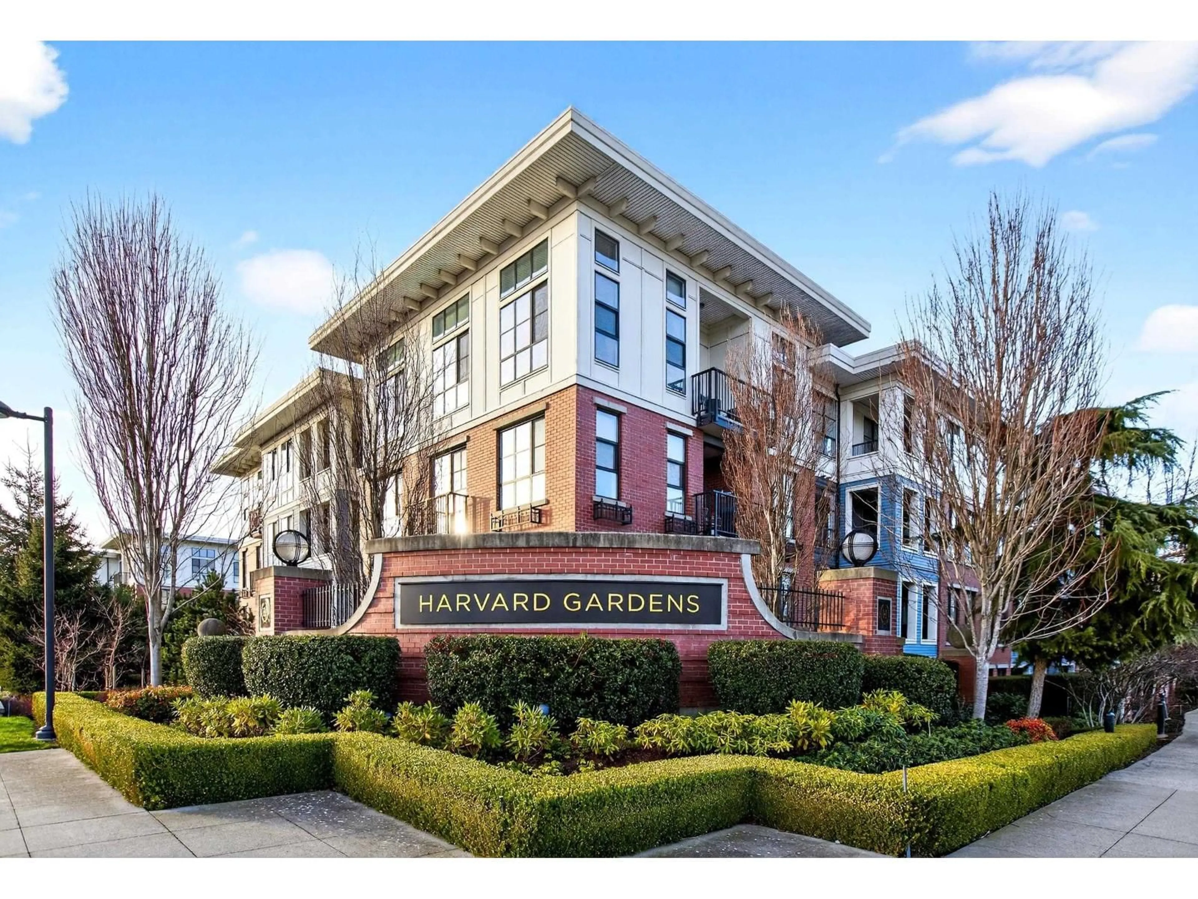 Indoor entryway for 312 - 15168 33 AVENUE, Surrey British Columbia V3Z0N7