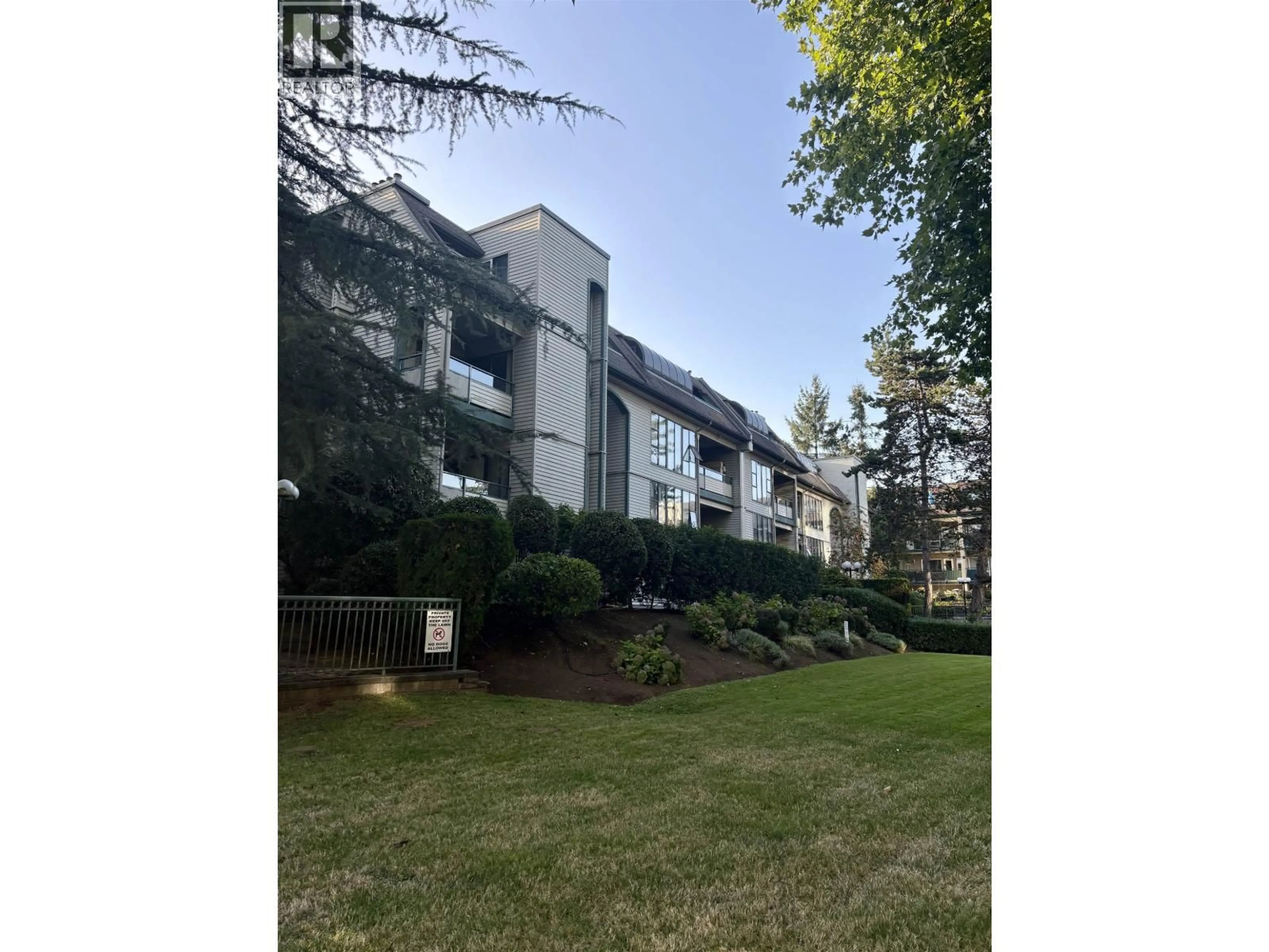 Unknown for 308 - 2925 GLEN DRIVE, Coquitlam British Columbia V3B7H9