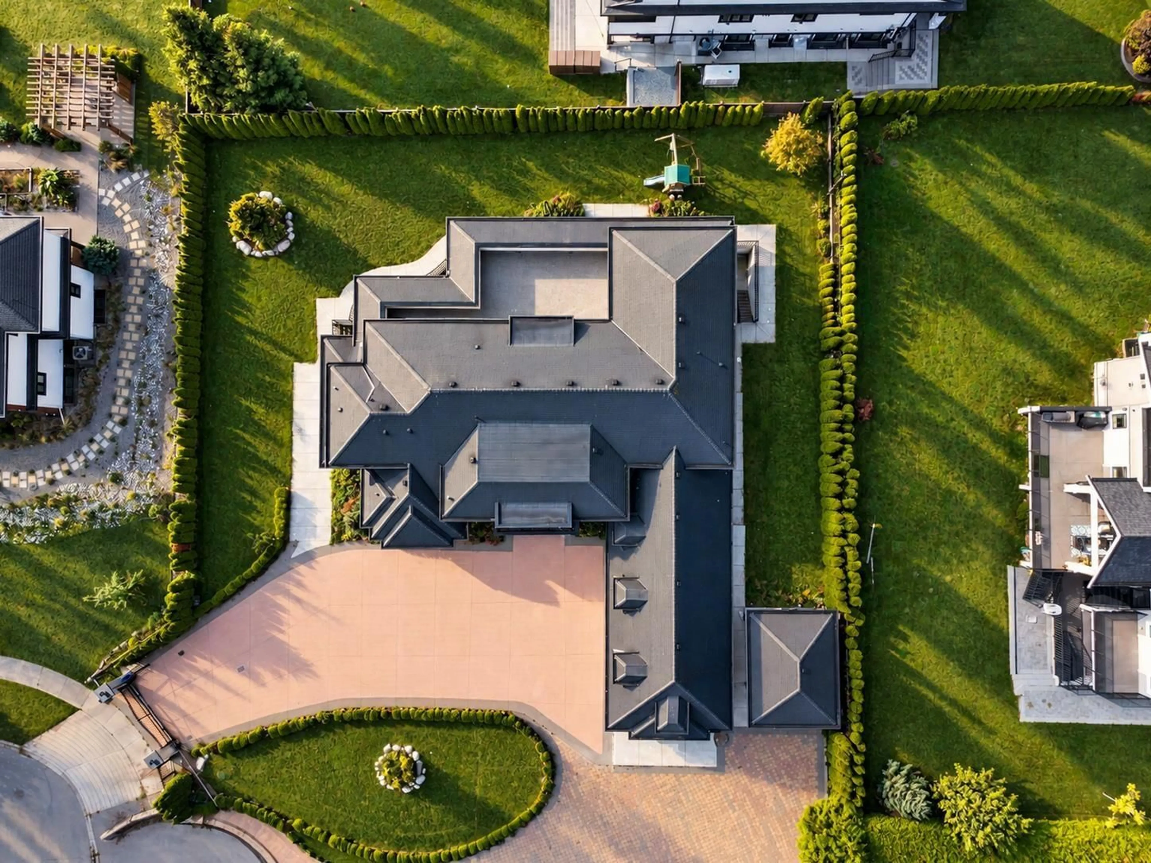A pic from outside/outdoor area/front of a property/back of a property/a pic from drone, street for 14601 55 A AVENUE, Surrey British Columbia V3S1B3