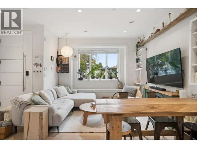 1604 36TH AVENUE, Vancouver 5