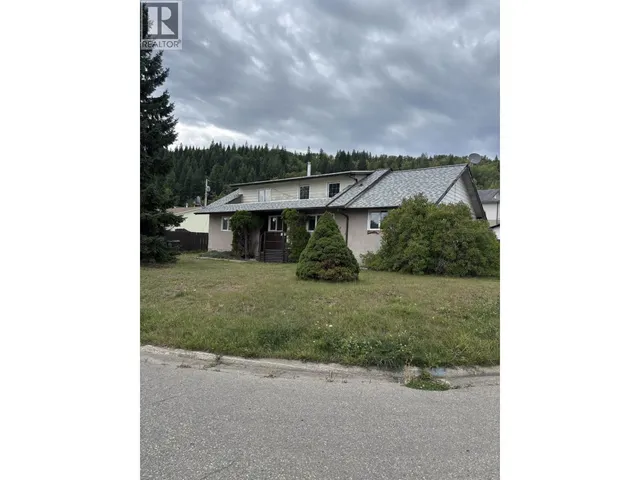 BC - 2275 WEBBER CRESCENT, Prince George 1
