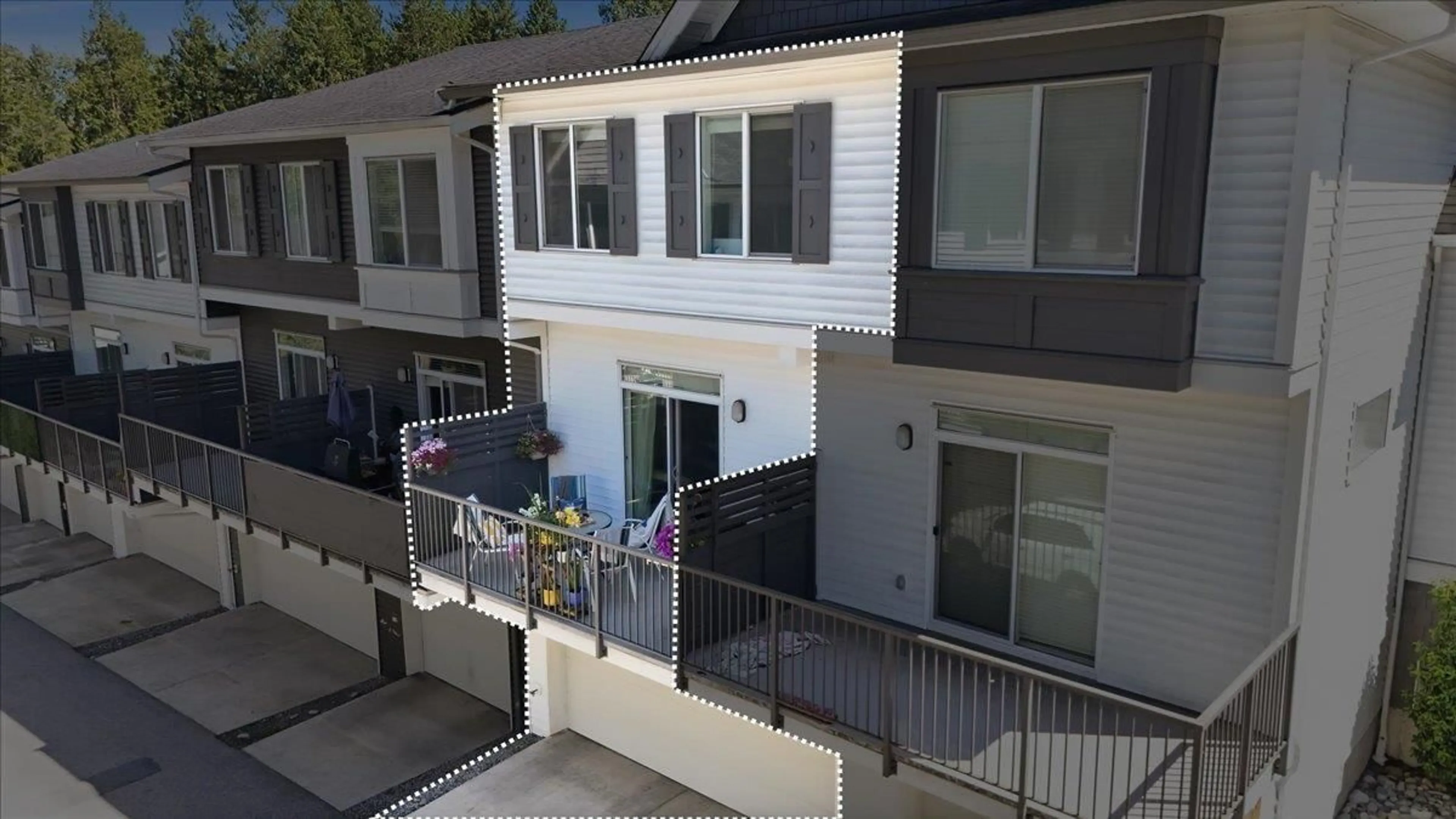 A pic from outside/outdoor area/front of a property/back of a property/a pic from drone, street for 53 - 8130 136A STREET, Surrey British Columbia V3W1H9