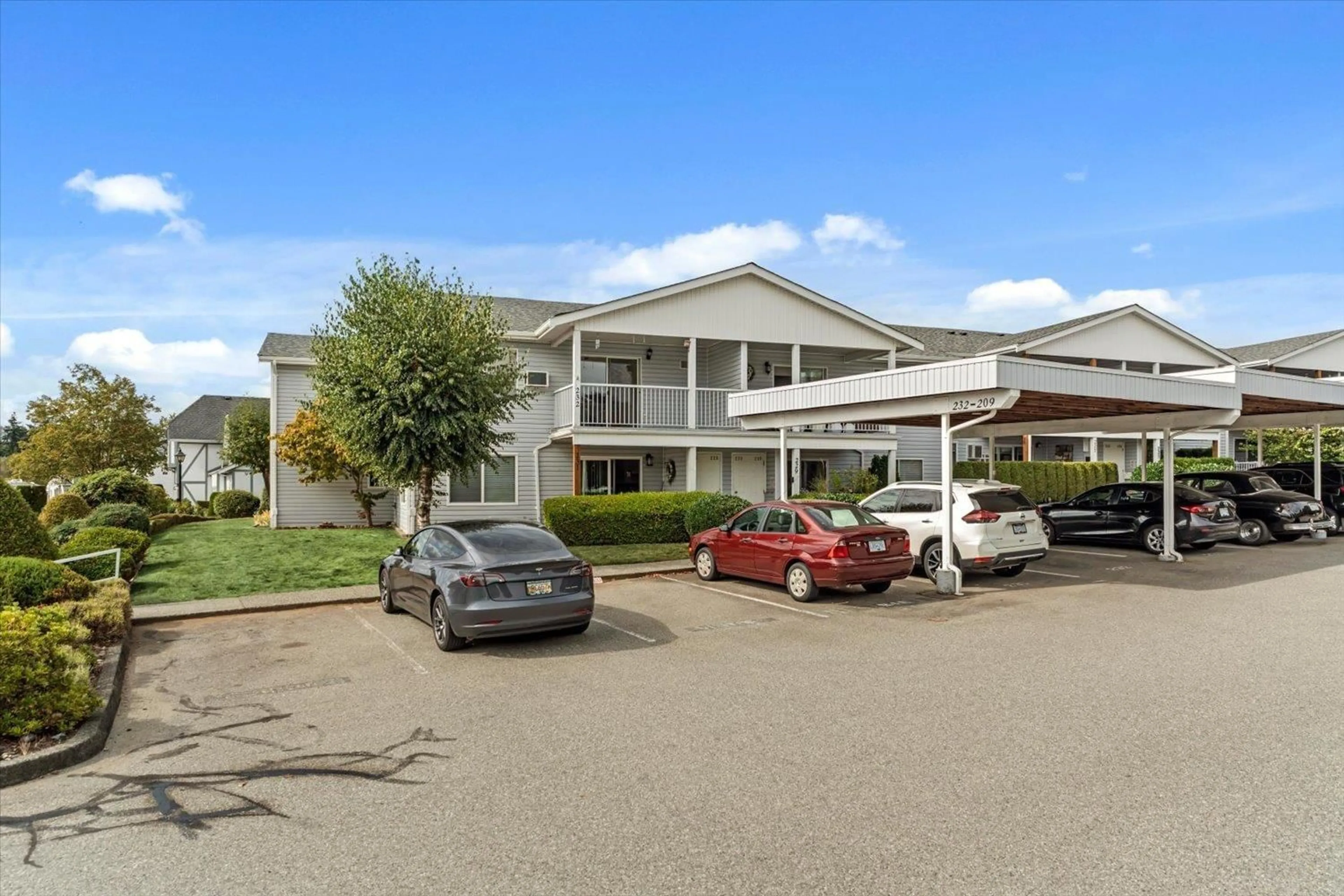 Unknown for 232 - 32691 GARIBALDI DRIVE, Abbotsford British Columbia V2T5T7