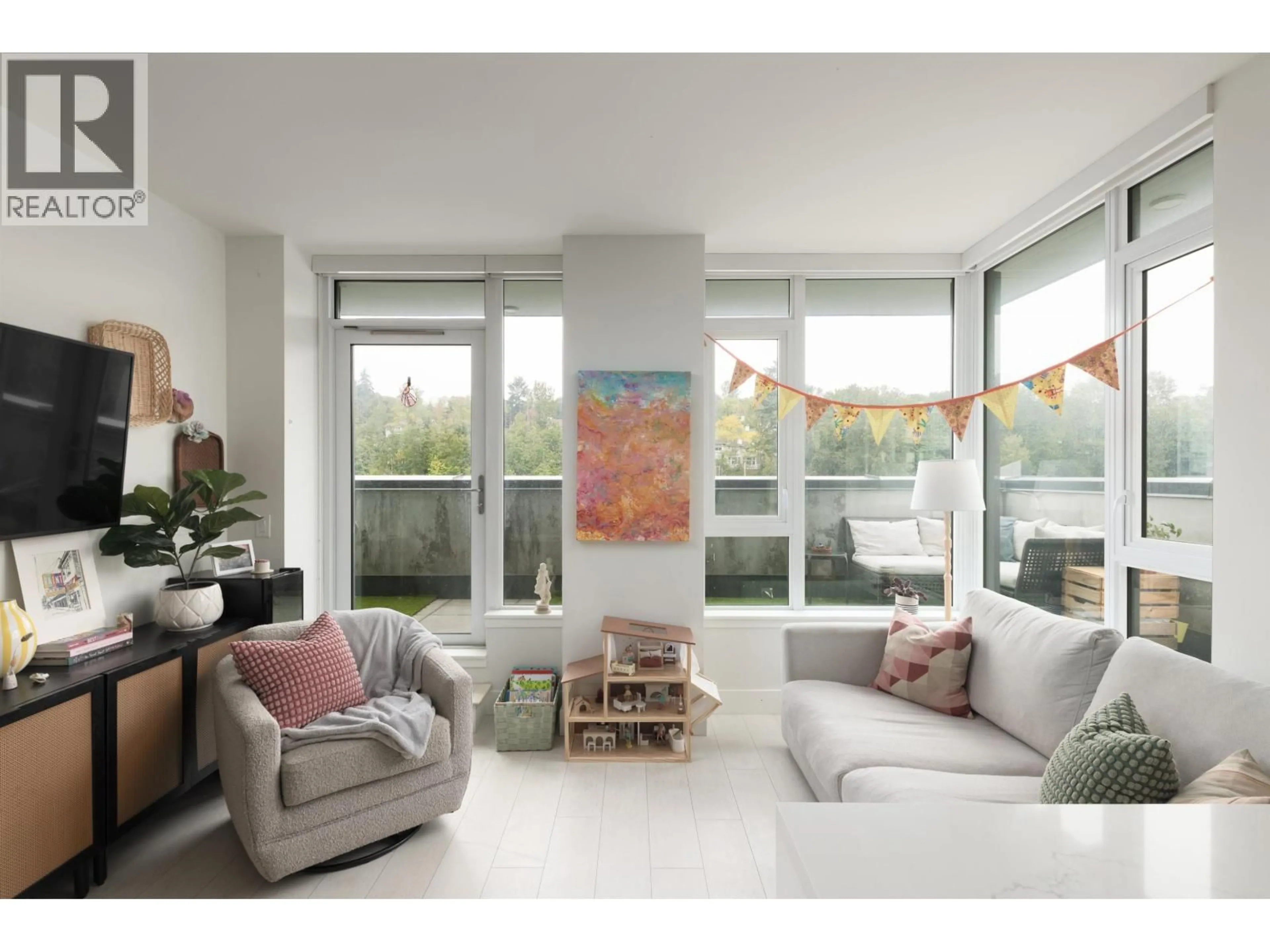 Living room with furniture, unknown for 652 - 8575 RIVERGRASS DRIVE, Vancouver British Columbia V5S0J7