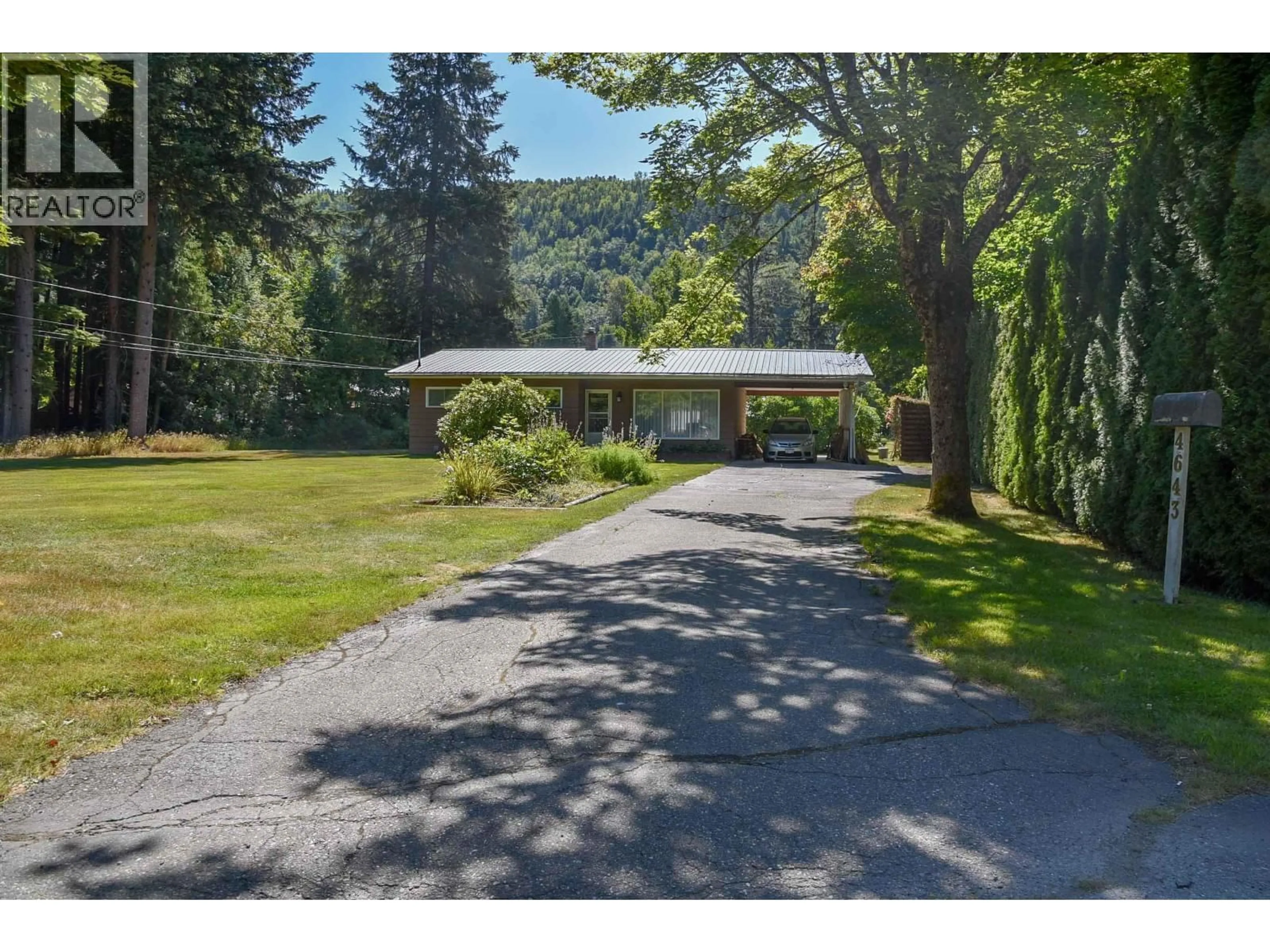 A pic from outside/outdoor area/front of a property/back of a property/a pic from drone, street for 4643 QUEENSWAY DRIVE, Terrace British Columbia V8G3X4