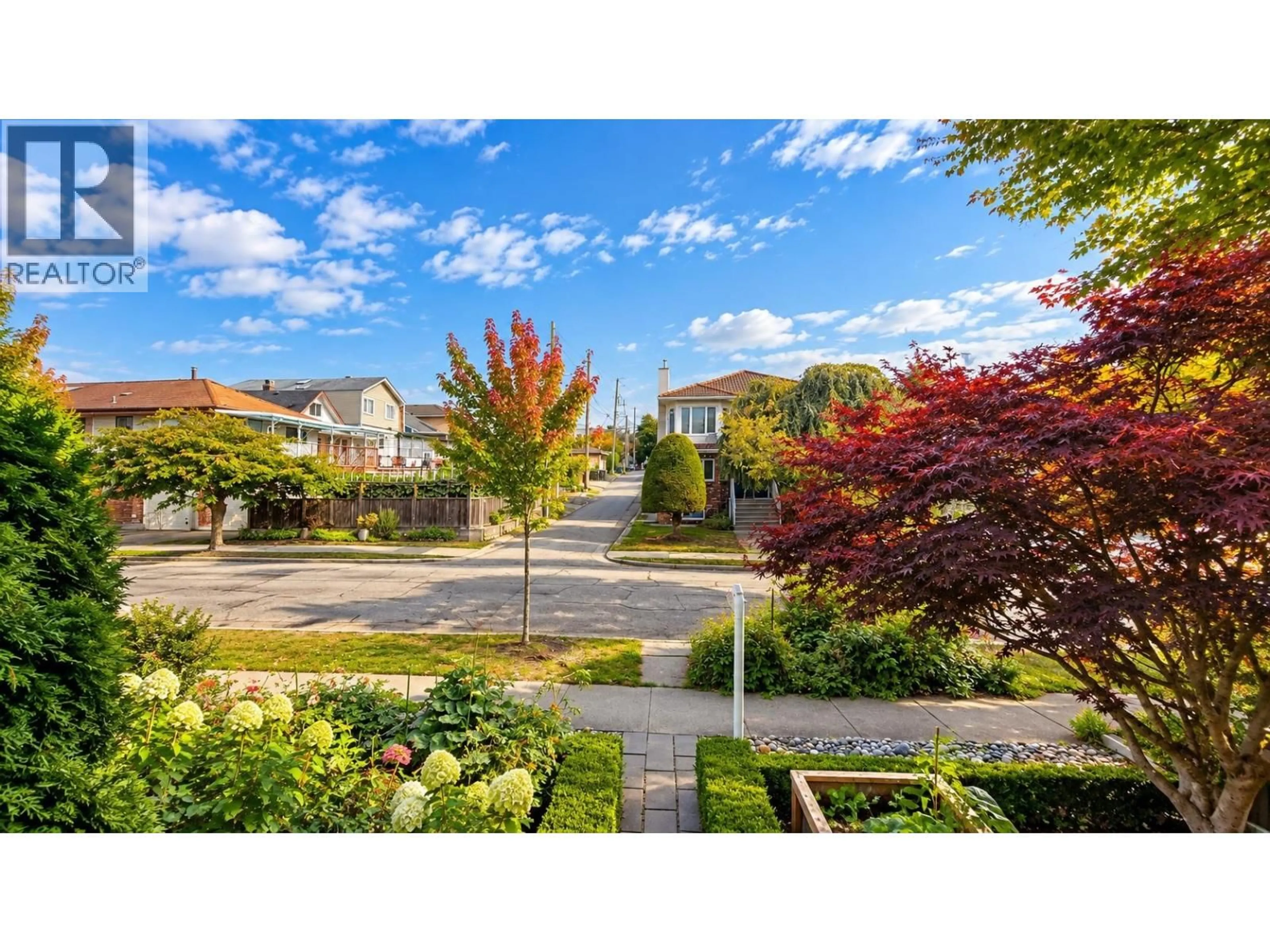 A pic from outside/outdoor area/front of a property/back of a property/a pic from drone, street for 2436 TURNER STREET, Vancouver British Columbia V5K2E6
